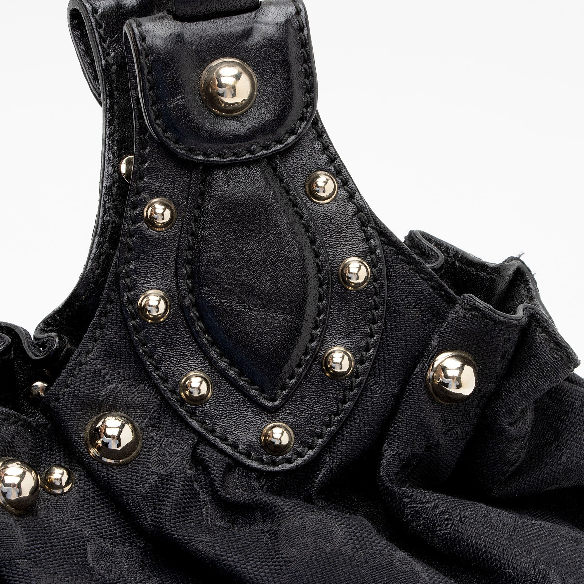 Gucci GG Canvas Studded Pelham Small Shoulder Bag (SHF-0I65Ea)