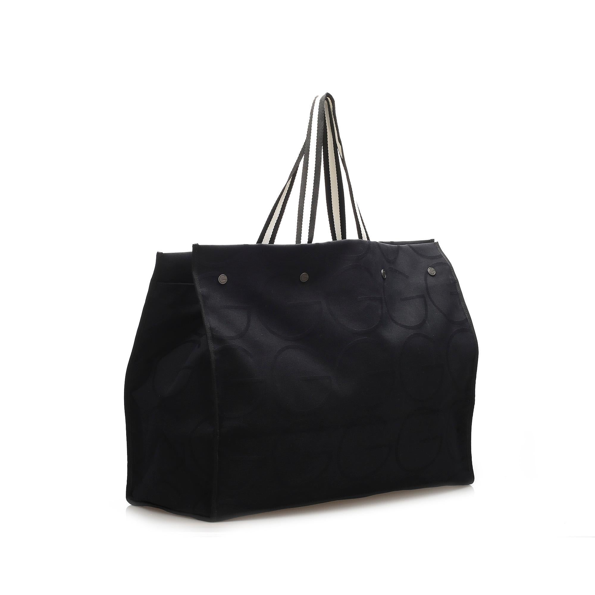 Gucci GG Canvas Tote Bag (SHG-11867)