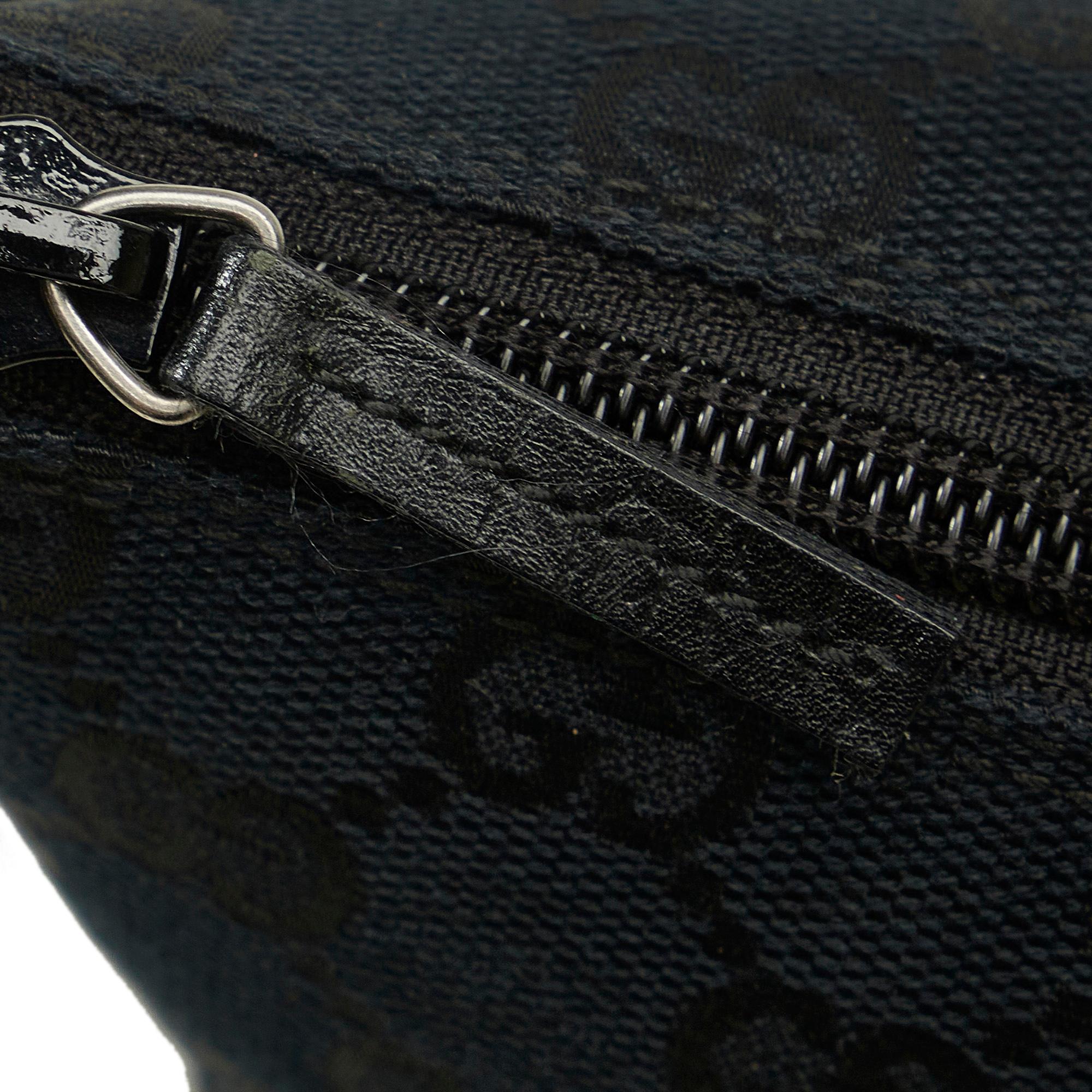 Gucci GG Canvas Web Boat Pochette (SHG-hSS1sG)