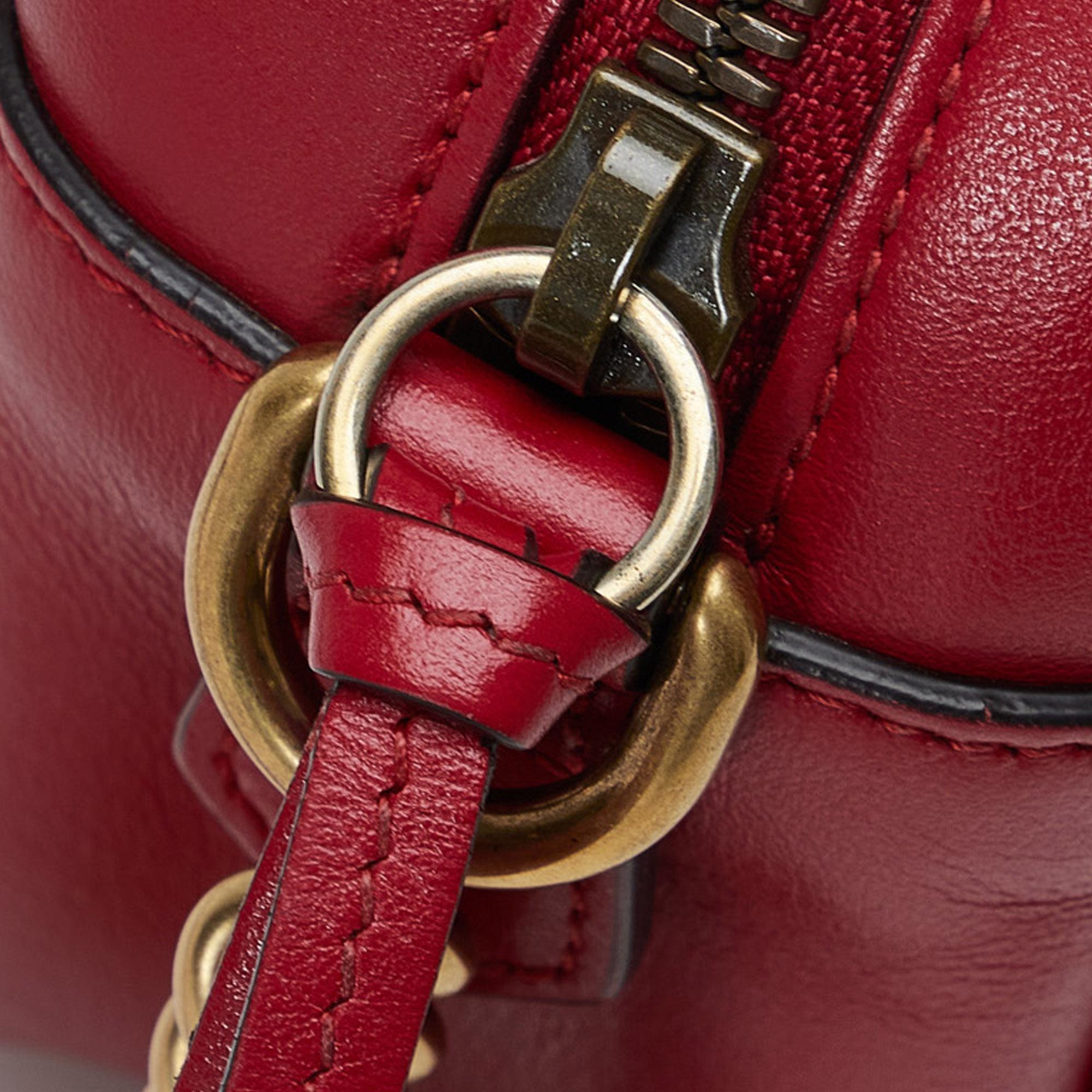 Gucci GG Marmont Matelasse Crossbody Bag (SHG-NhDdrJ)