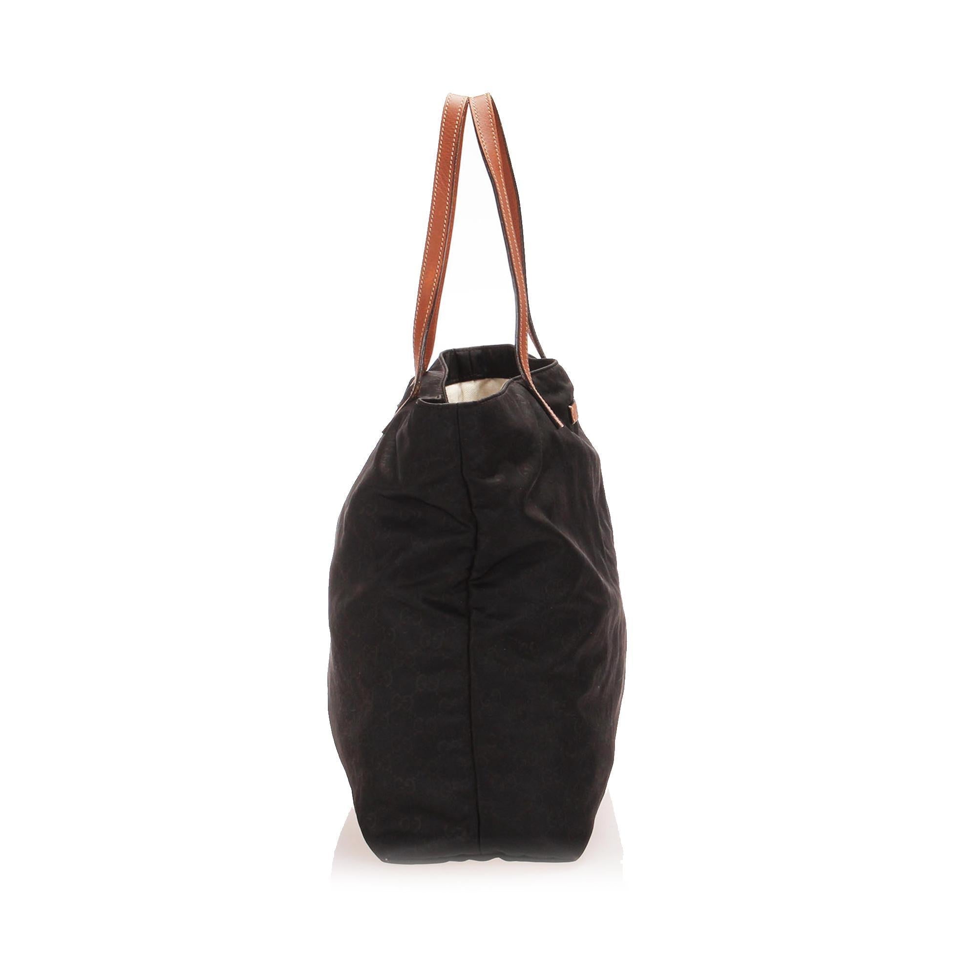 Gucci GG Nylon Tote  (SHG-13069)