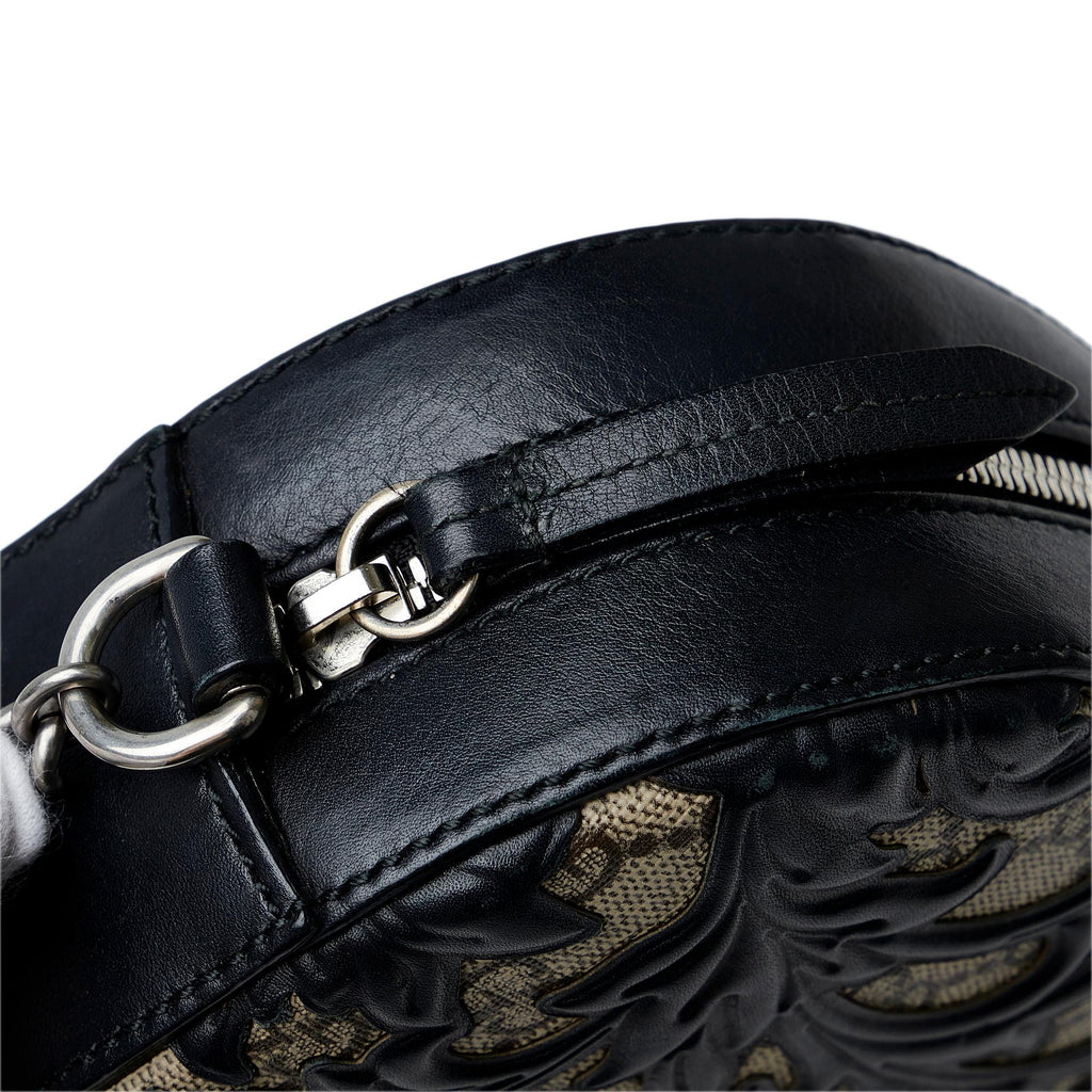 Gucci GG Supreme Arabesque Crossbody (SHG-AqkCYQ)