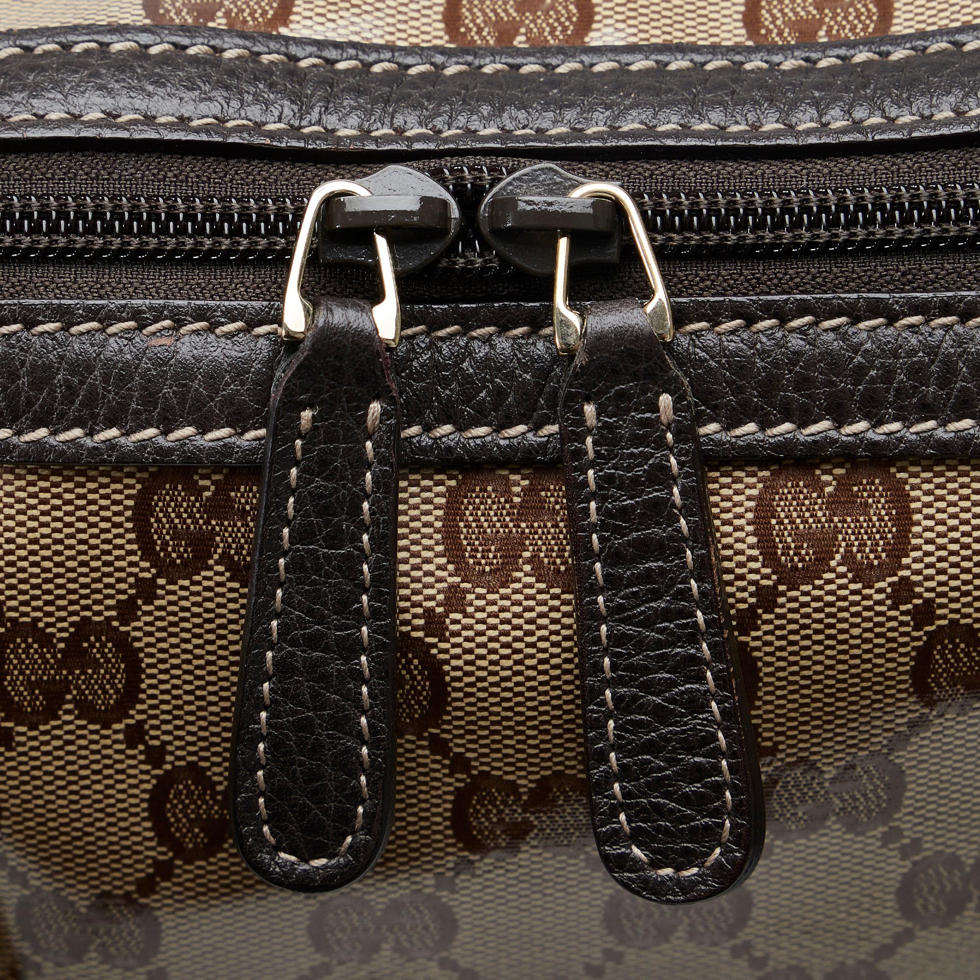 Gucci Large GG Crystal Charm Dome Bag (SHG-7wkE8H)