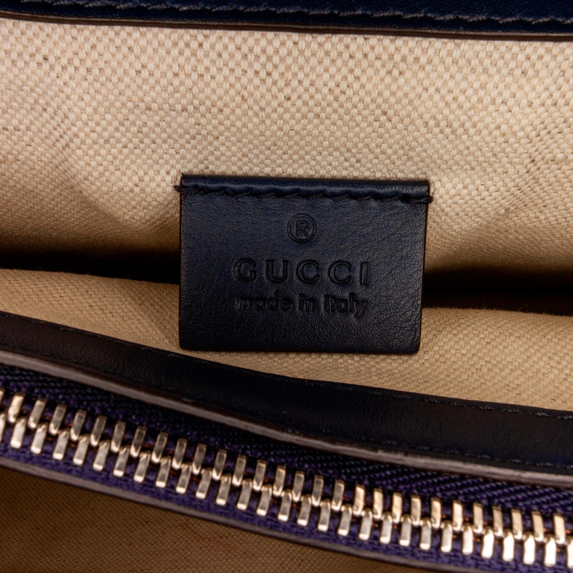 Gucci Medium Embellished Bee Dionysus Shoulder Bag (SHG-VKbgfx)
