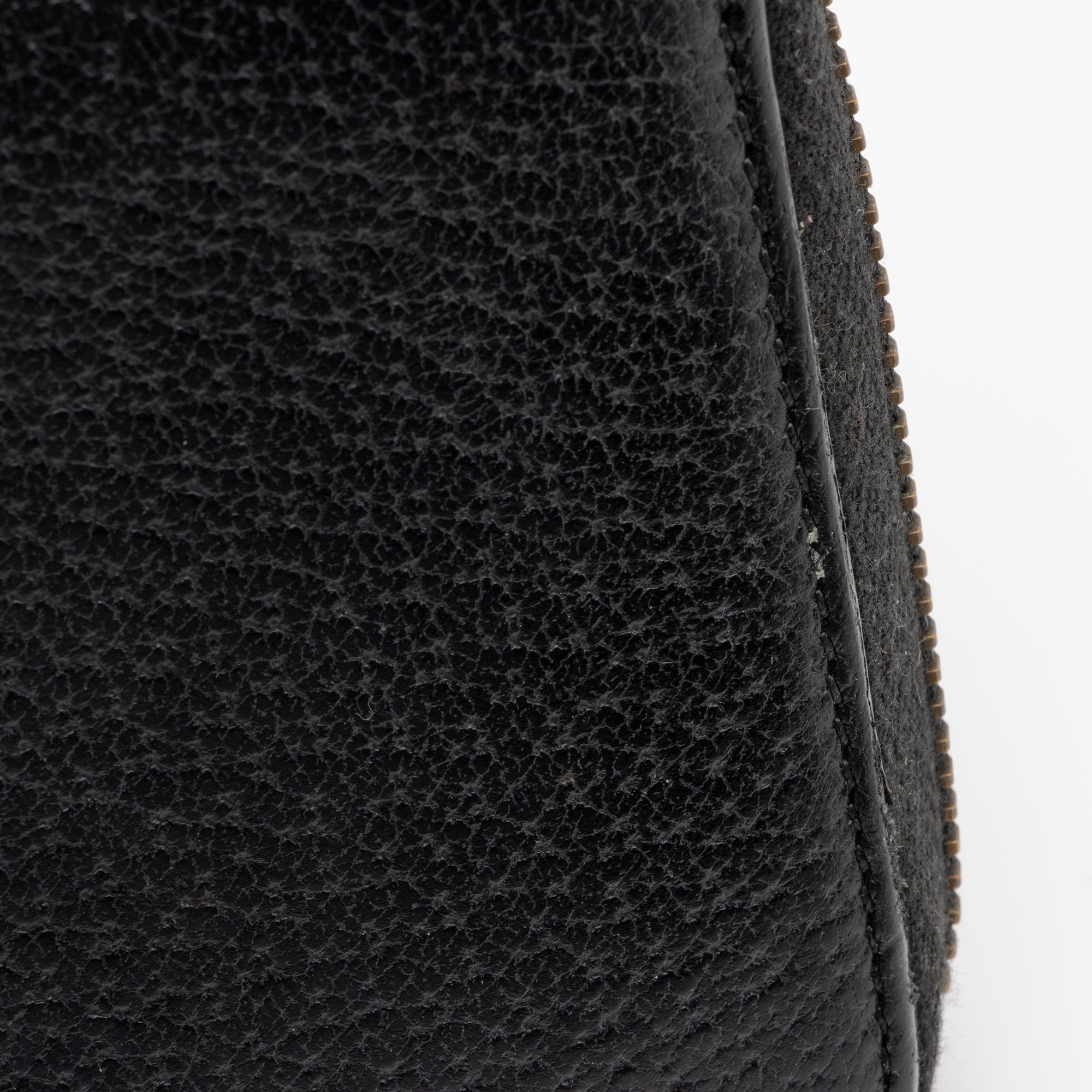 Gucci Pebbled Leather GG Marmont Zip Around Wallet