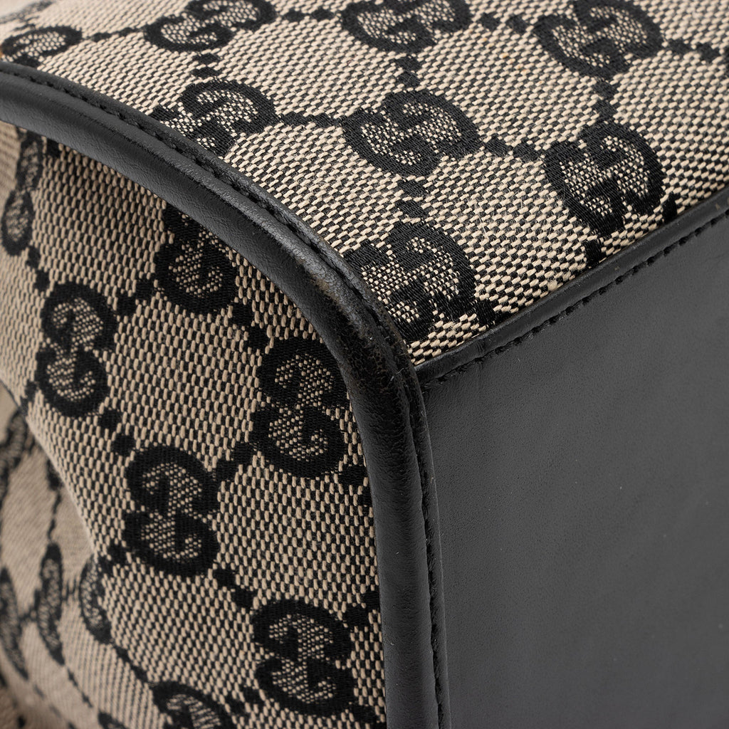 Gucci Vintage GG Canvas Bardot Medium Shoulder Bag (SHF-MzOFGC)