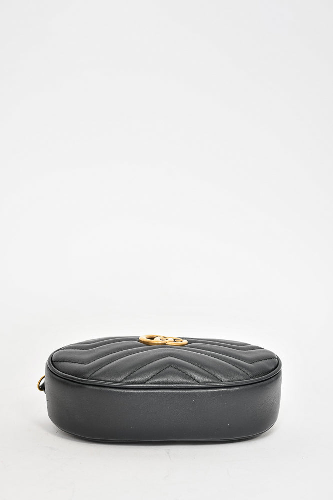 Gucci Black Leather GG Marmont Matelassé Belt Bag
