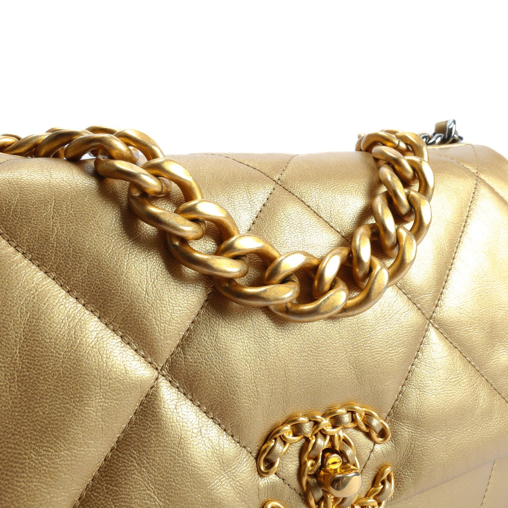 CHANEL 19 Medium Flap Gold