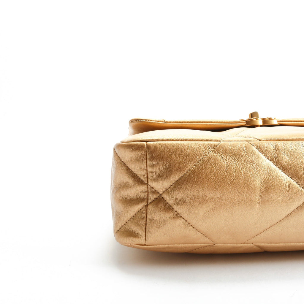 CHANEL 19 Medium Flap Gold