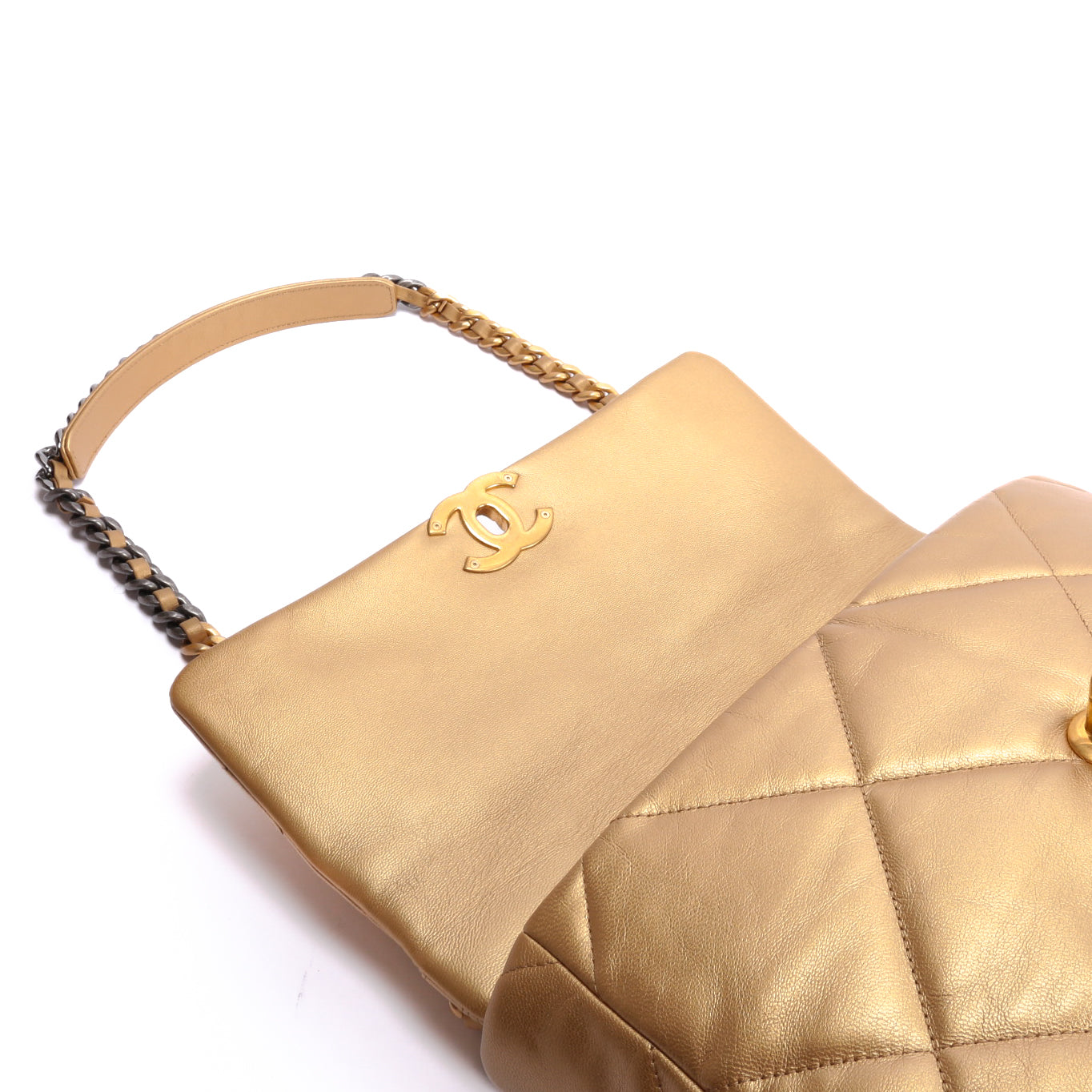 CHANEL 19 Medium Flap Gold