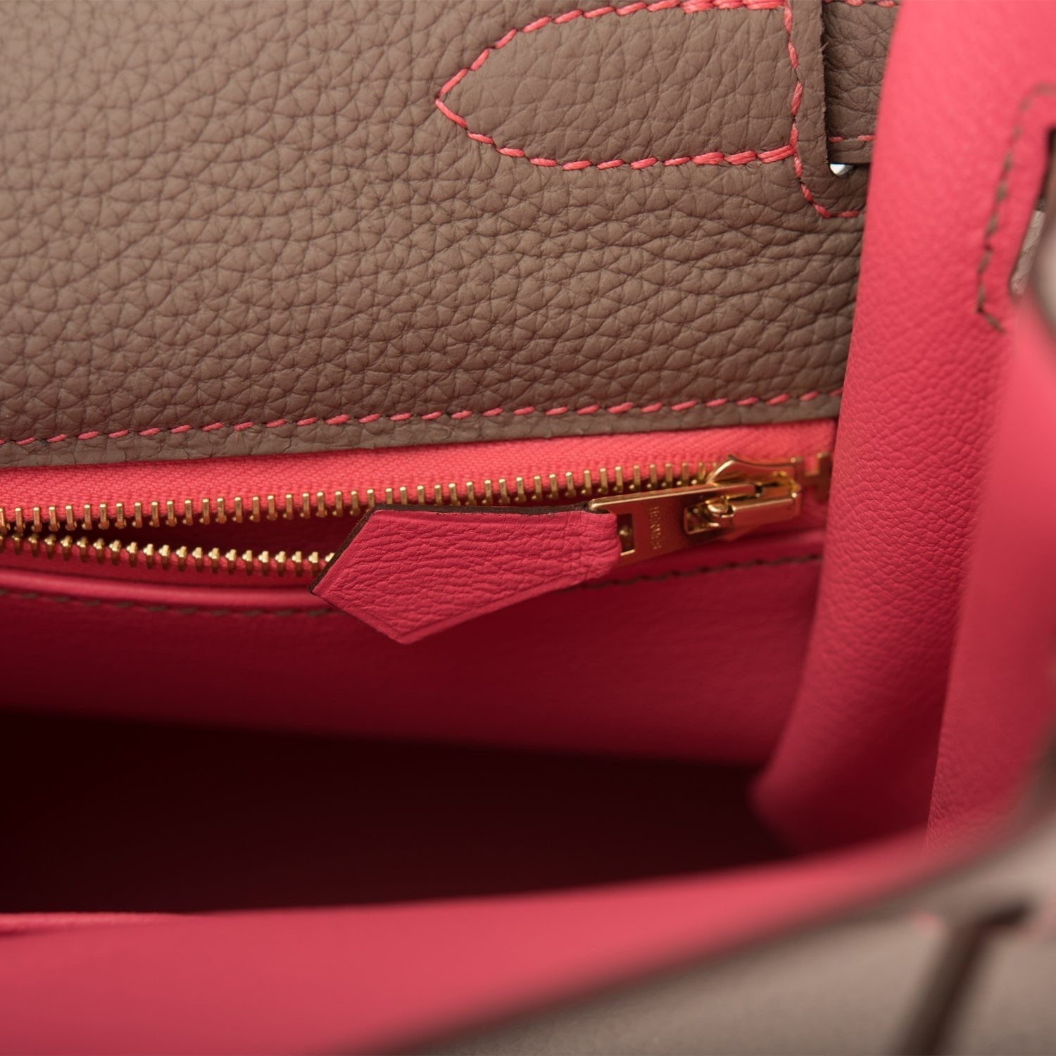 Hermes Special Order (HSS) Kelly Retourne 32 Gris Asphalte Verso Togo Brushed Gold Hardware