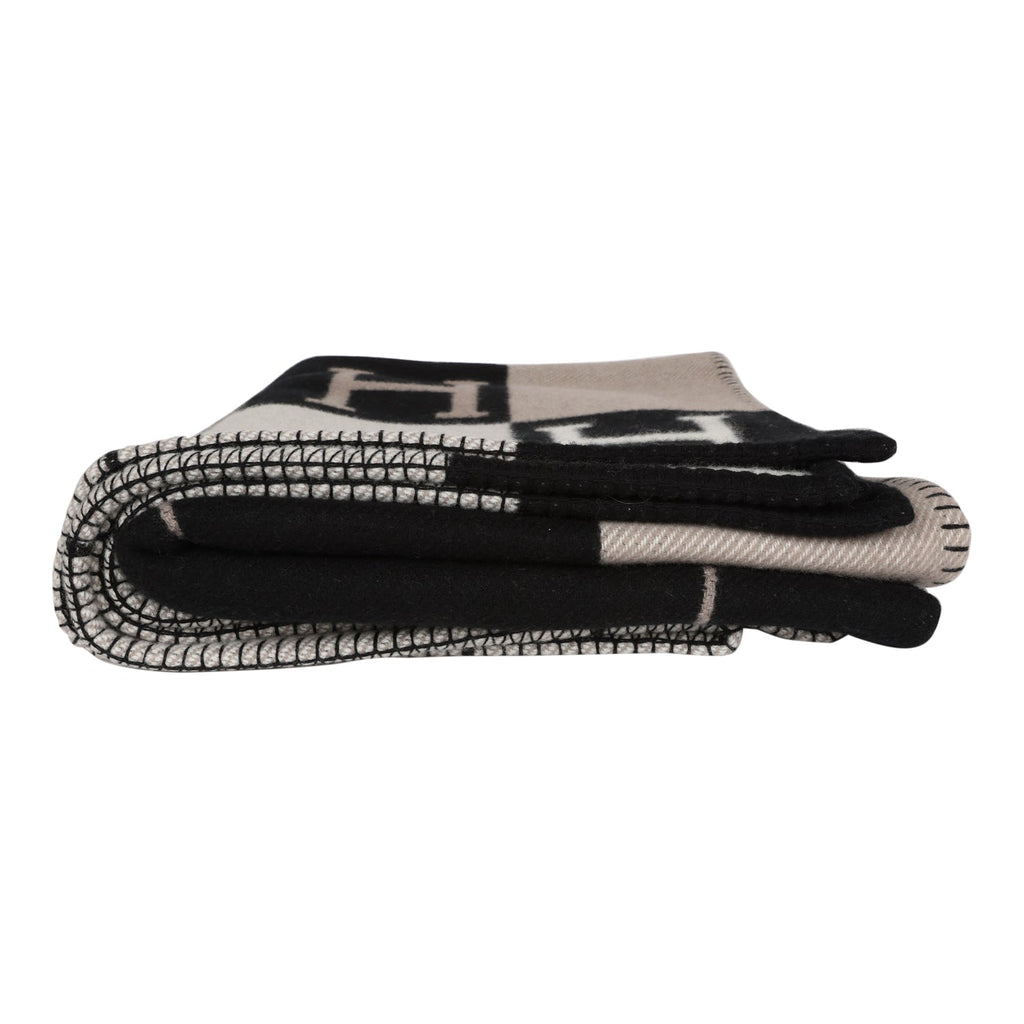 Hermes "Classic Avalon" Ecru and Black Wool Blanket