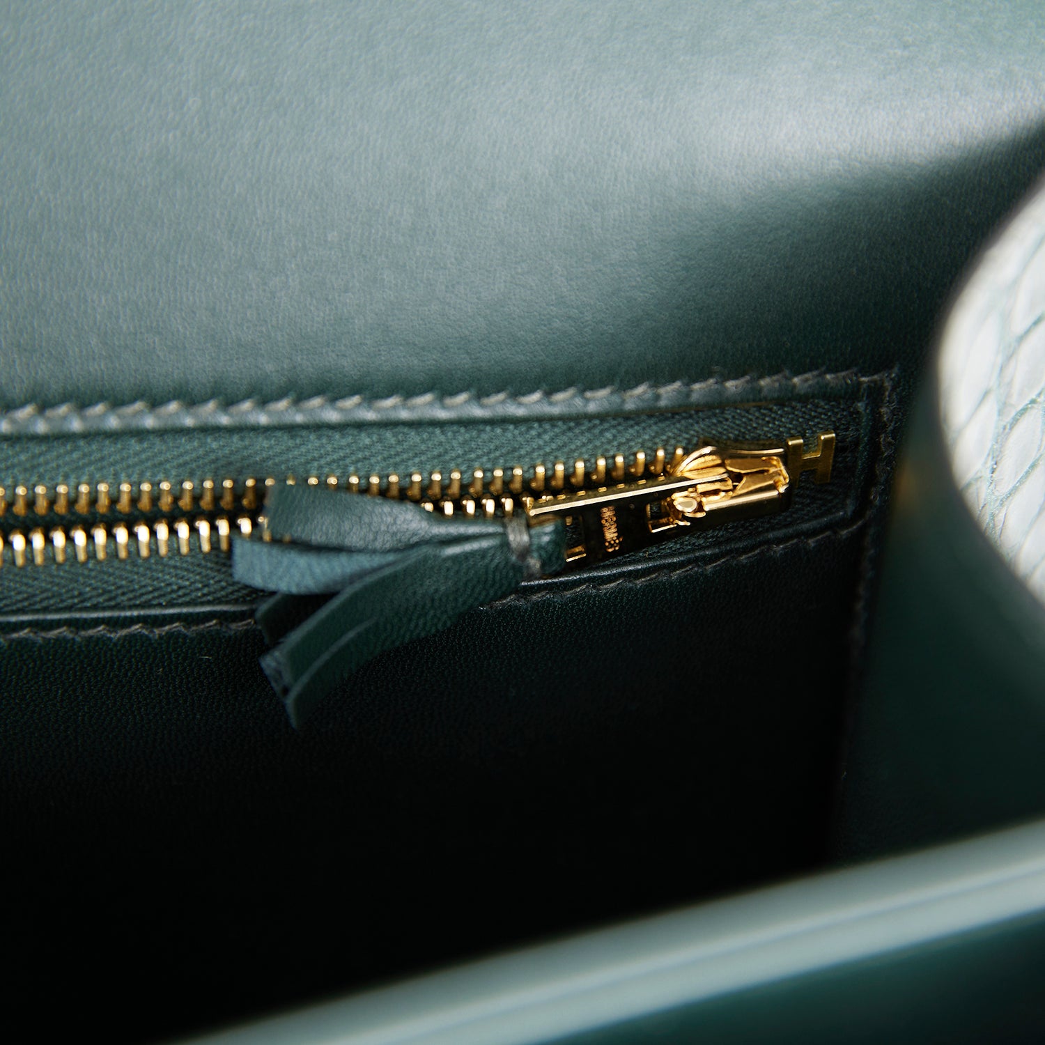 Hermes Constance 24 Vert Fonce Matte Alligator Gold Hardware