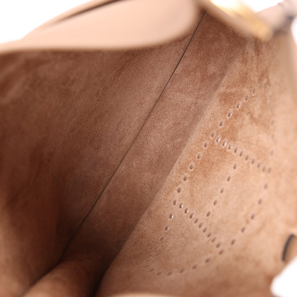 Hermes Evelyne III PM Beige de Weimar Clemence Gold Hardware