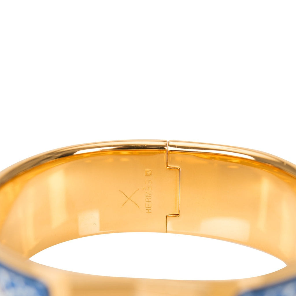 Hermes "Safari" Loquet Wide Printed Enamel Bracelet PM (65) (Preloved - Mint)