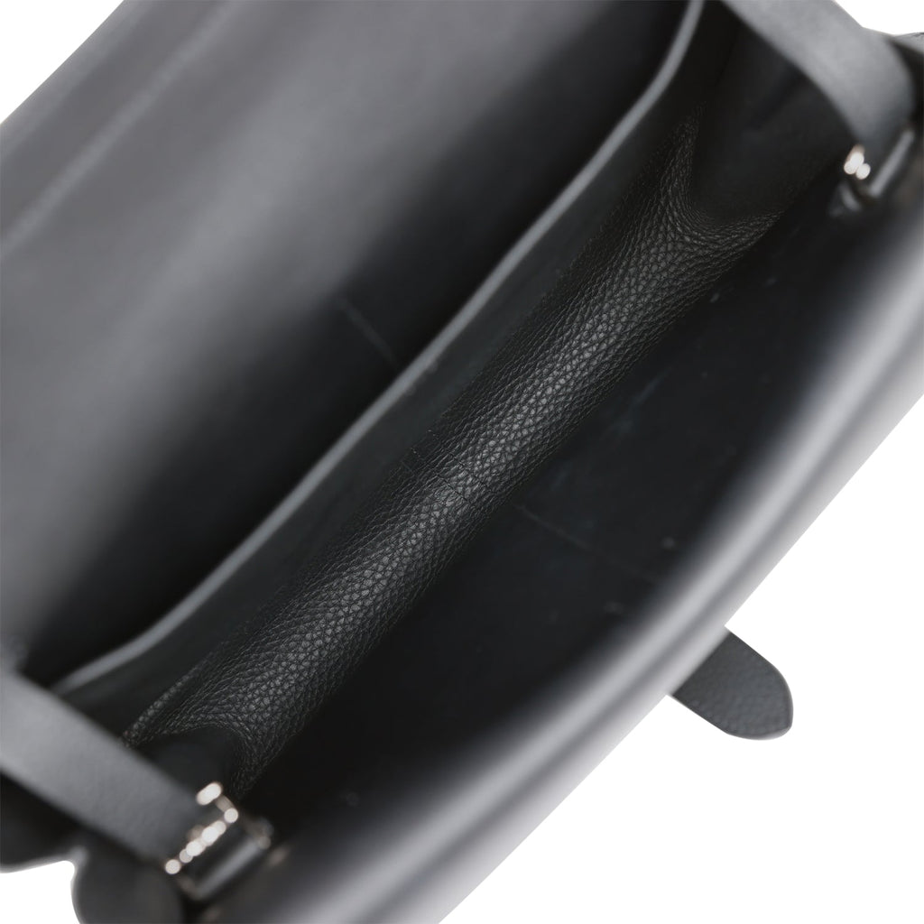Pre-owned Hermes Halzan 25 Black Clemence Palladium Hardware