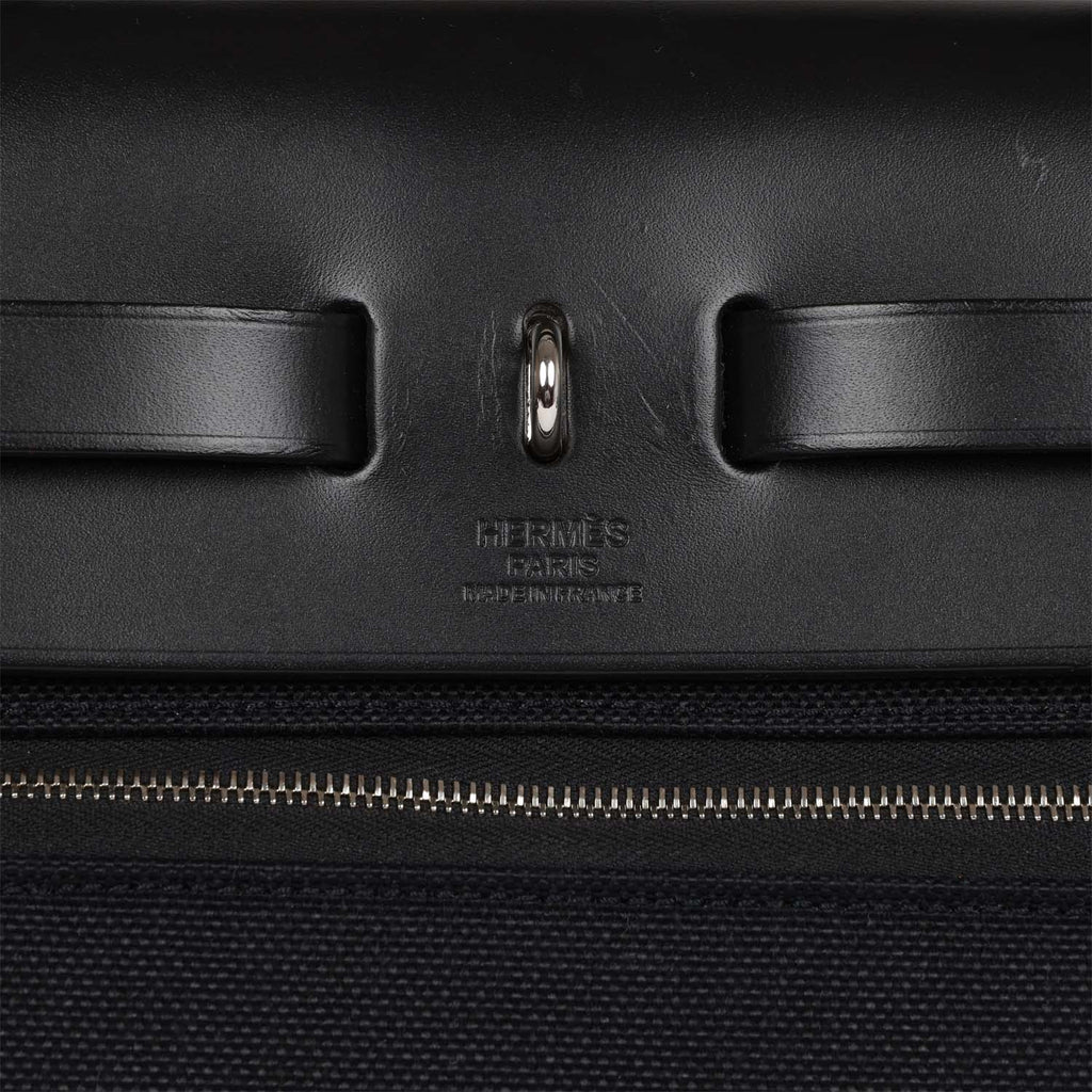 Pre-owned Hermes Herbag Zip PM 31 Black Toile H Berline Hunter Palladium Hardware