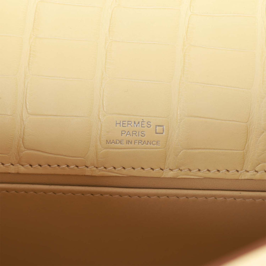 Hermes Kelly Pochette Vanille Matte Alligator Palladium Hardware HR