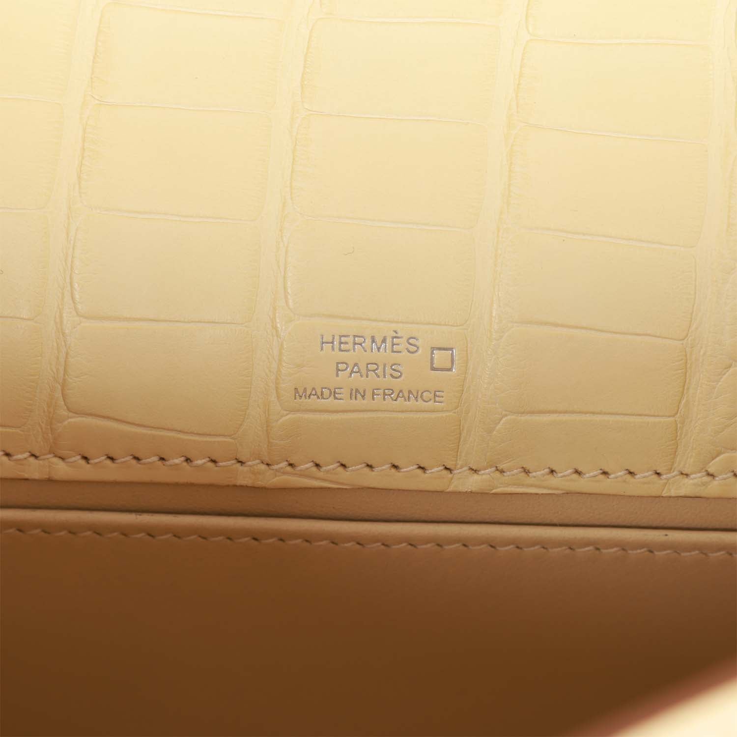 Hermes Kelly Pochette Vanille Matte Alligator Palladium Hardware HR
