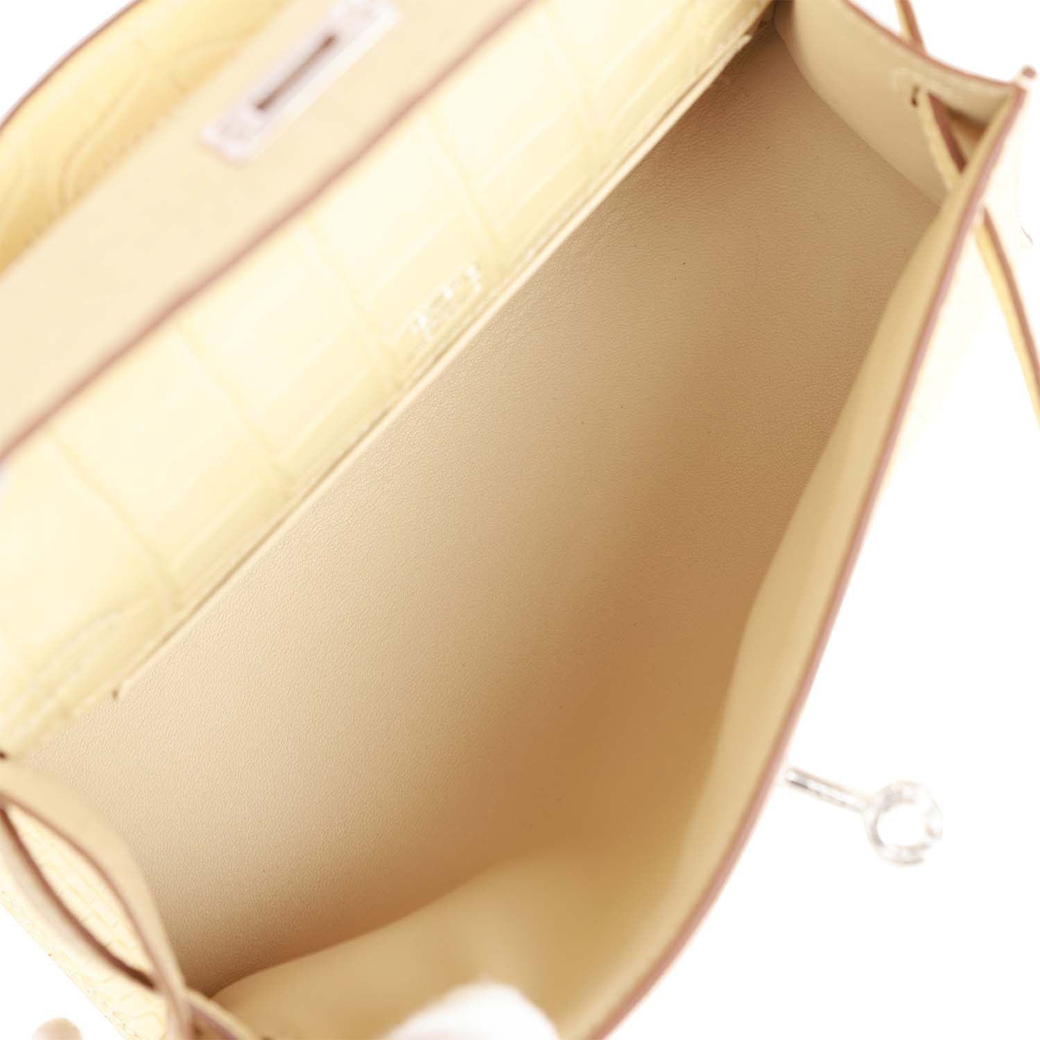 Hermes Kelly Pochette Vanille Matte Alligator Palladium Hardware HR