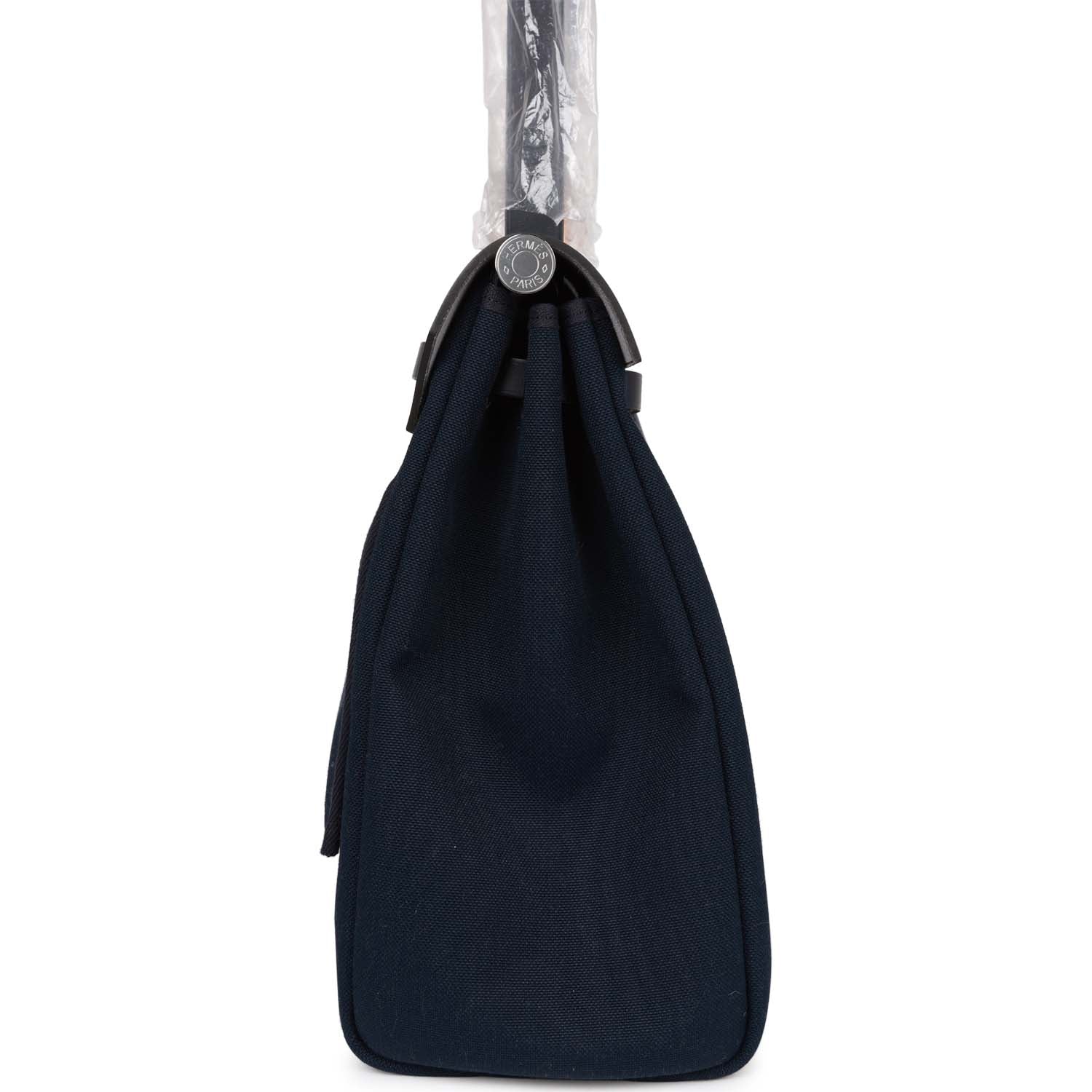 Hermes Herbag 39 Bleu Marine/Bleu Indigo Toile Militaire and Vache Hunter Palladium Hardware