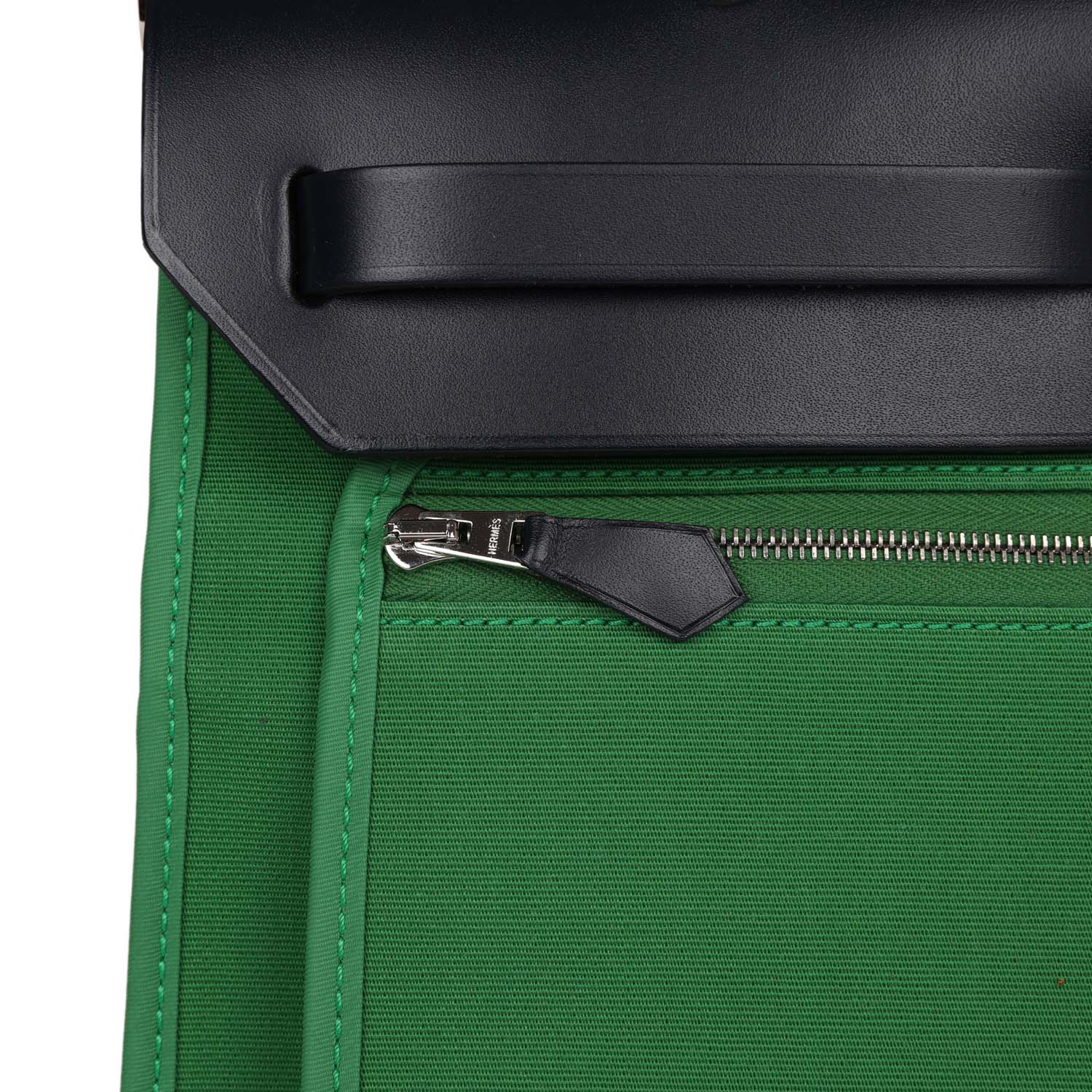Hermes Herbag Zip PM 31 Bamboo Toile H/Bleu Indigo Vache Hunter Palladium Hardware