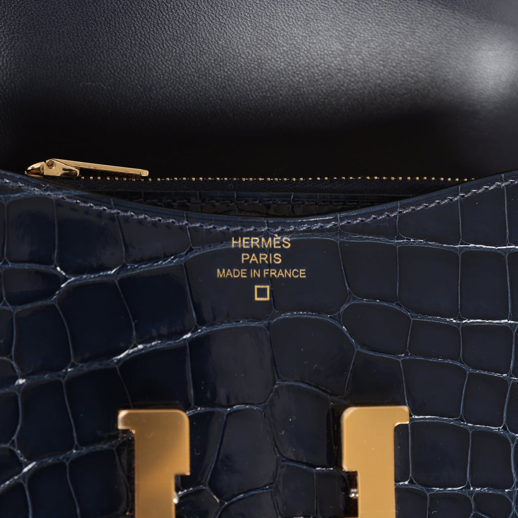 Hermes Constance Slim Wallet Bleu Abysse Shiny Alligator Gold Hardware