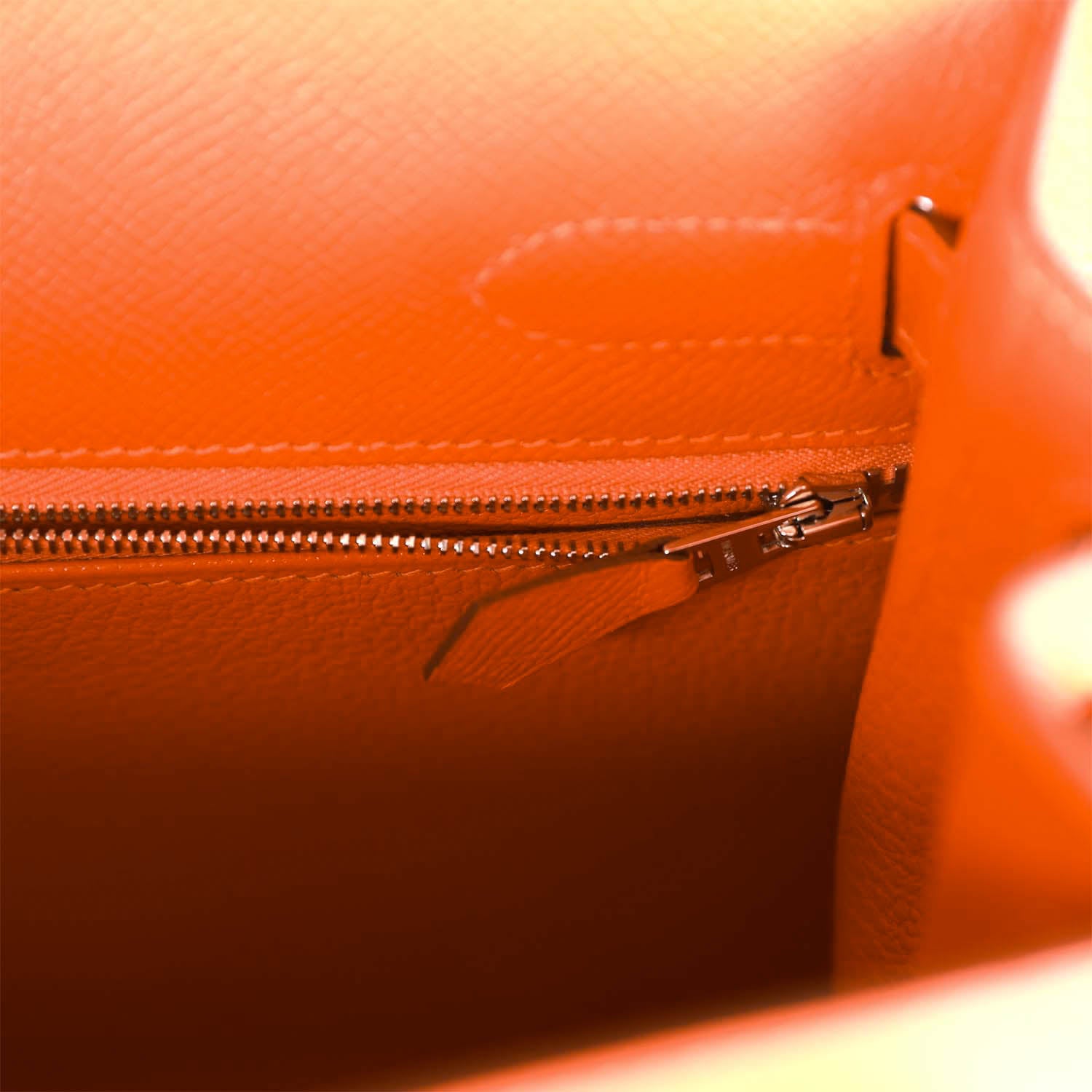 Pre-owned Hermes Kelly Sellier 32 Feu Epsom Palladium Hardware