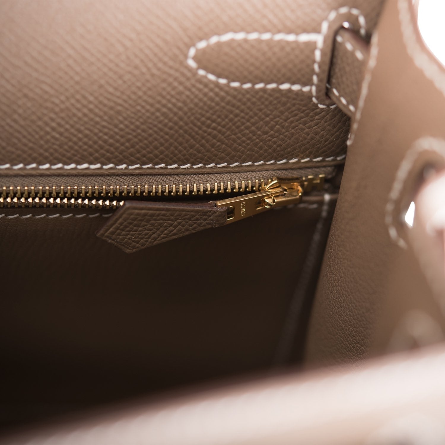 Hermes Etoupe Epsom Sellier Kelly 28cm Gold Hardware