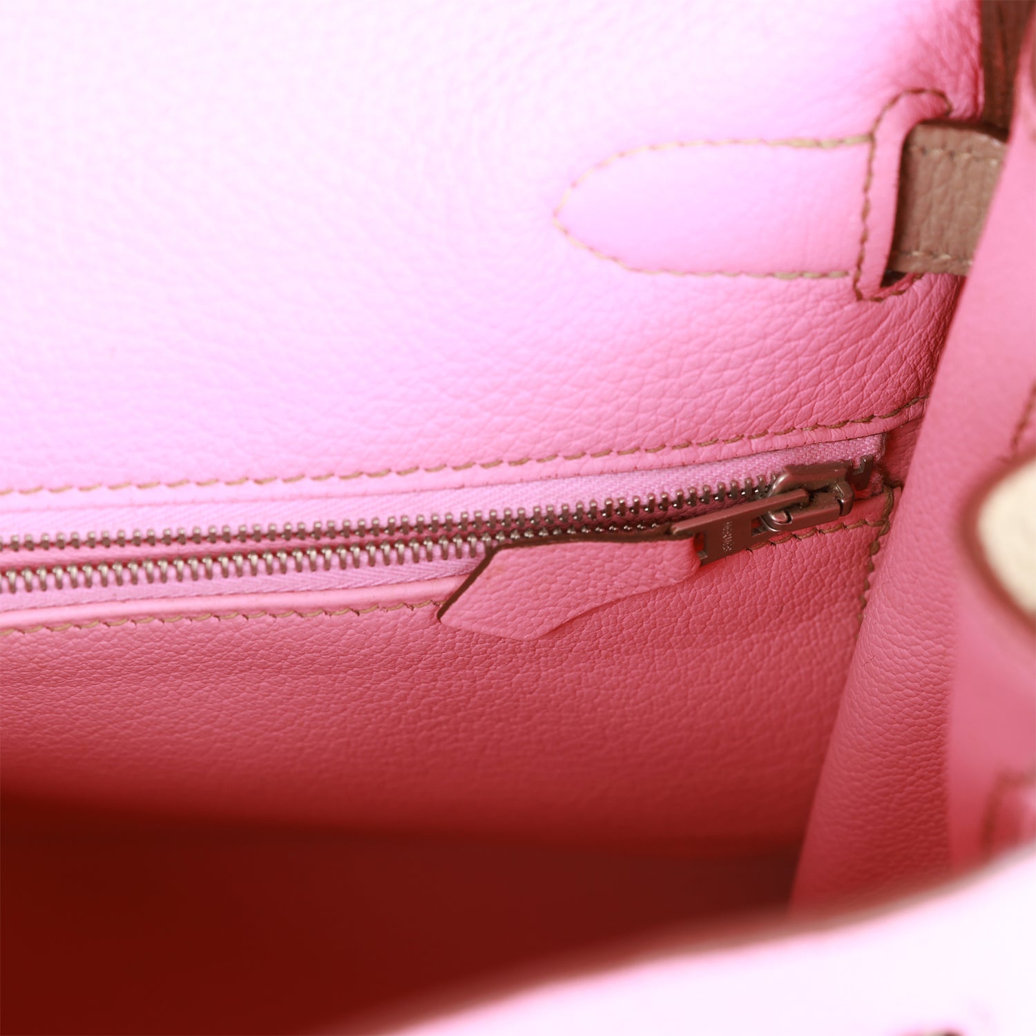 d Hermes Special Order (HSS) Kelly Retourne 32 Bubblegum and Gris Tourterelle Clemence Brushed Palladium Hardware