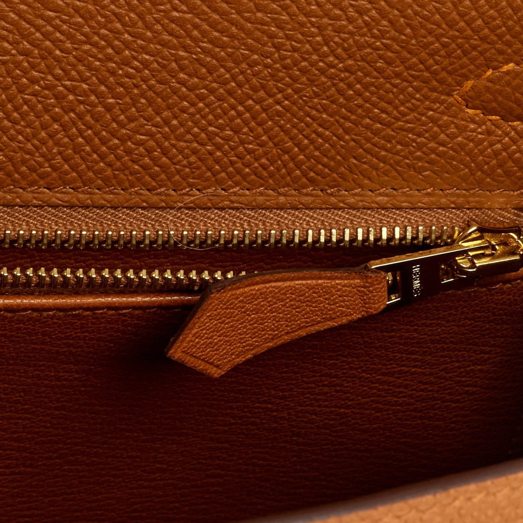 Hermes Special Order (HSS) Kelly Sellier 25 Gold and Apricot Epsom Gold Hardware