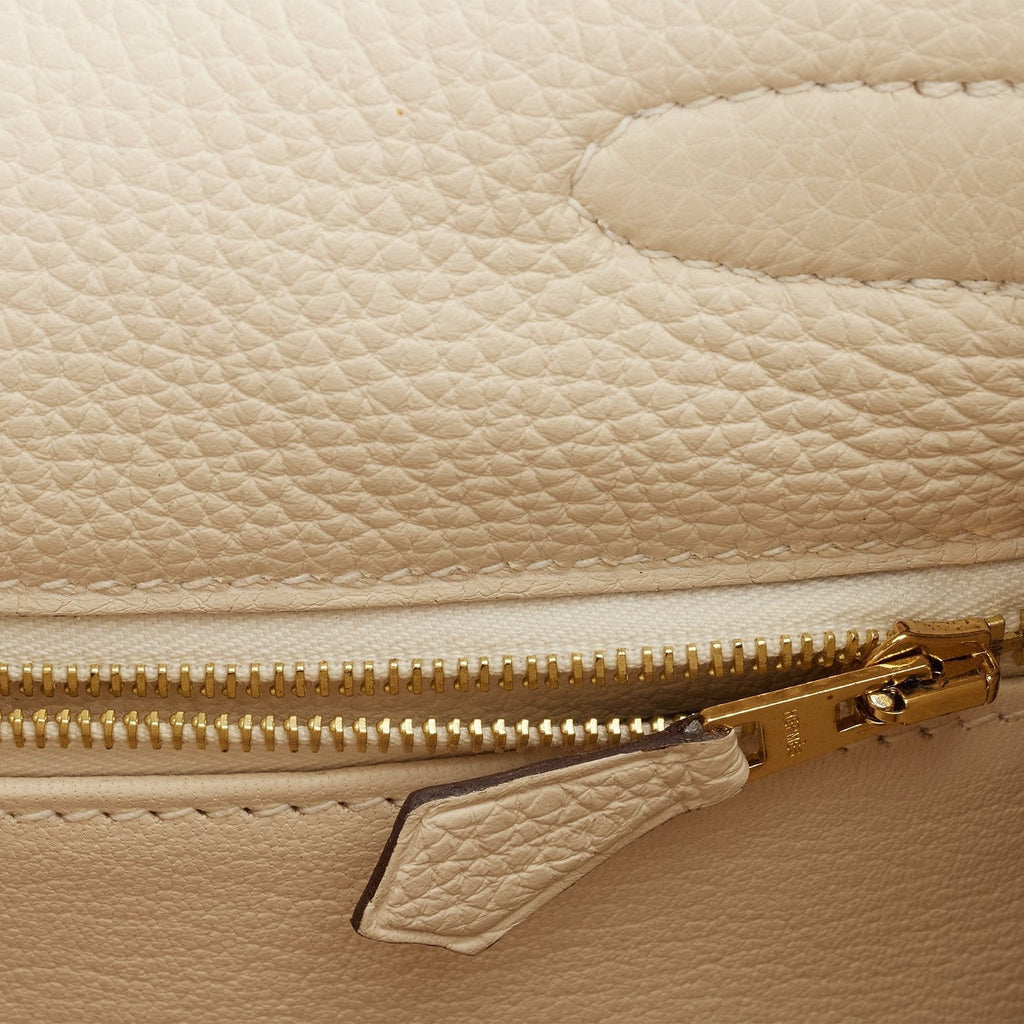 Pre-owned Hermes Special Order (HSS) Kelly Retourne 32 Craie and Gris Mouette Togo Brushed Gold Hardware