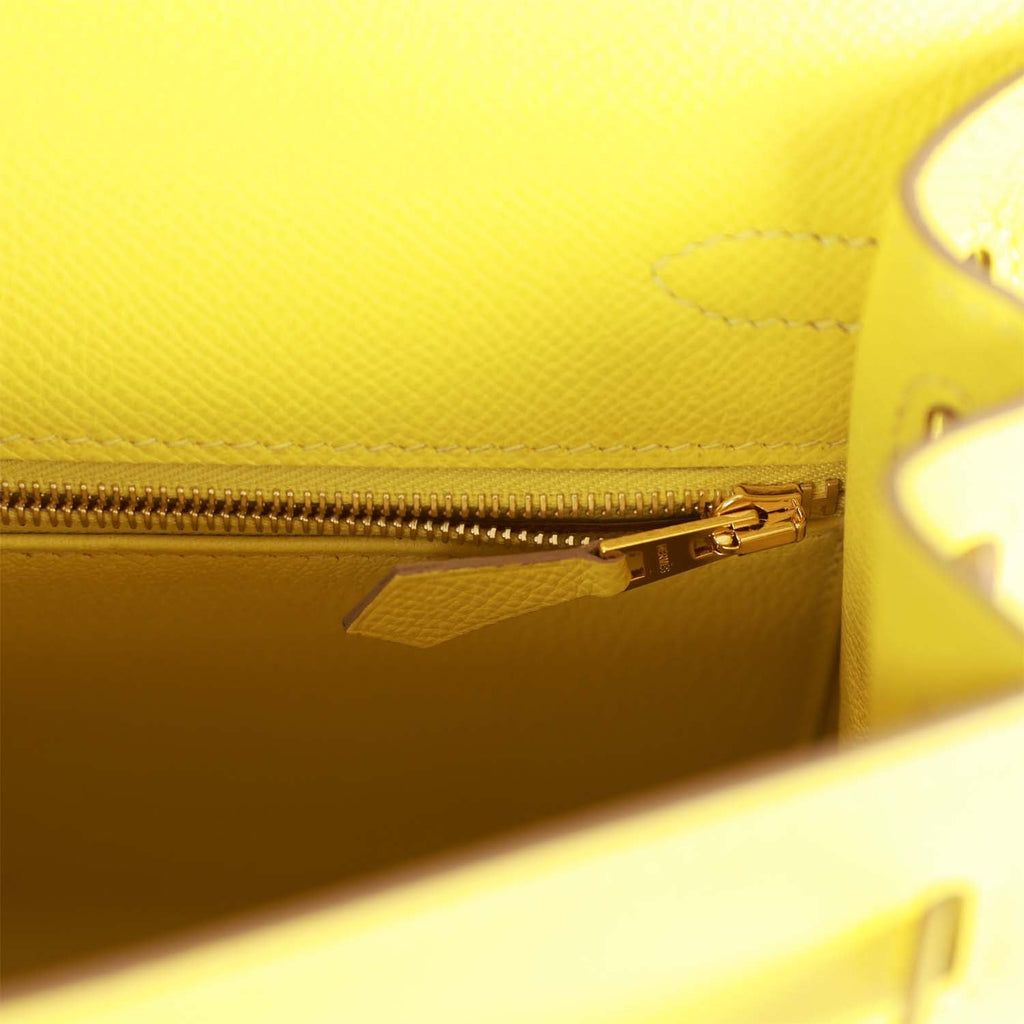 Pre-owned Hermes Kelly 25 Lime Epsom Gold Hardware
