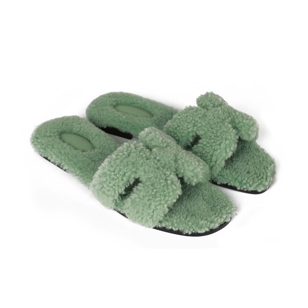 Hermes Oran Sandal Vert D'eau Shearling 38.5 EU