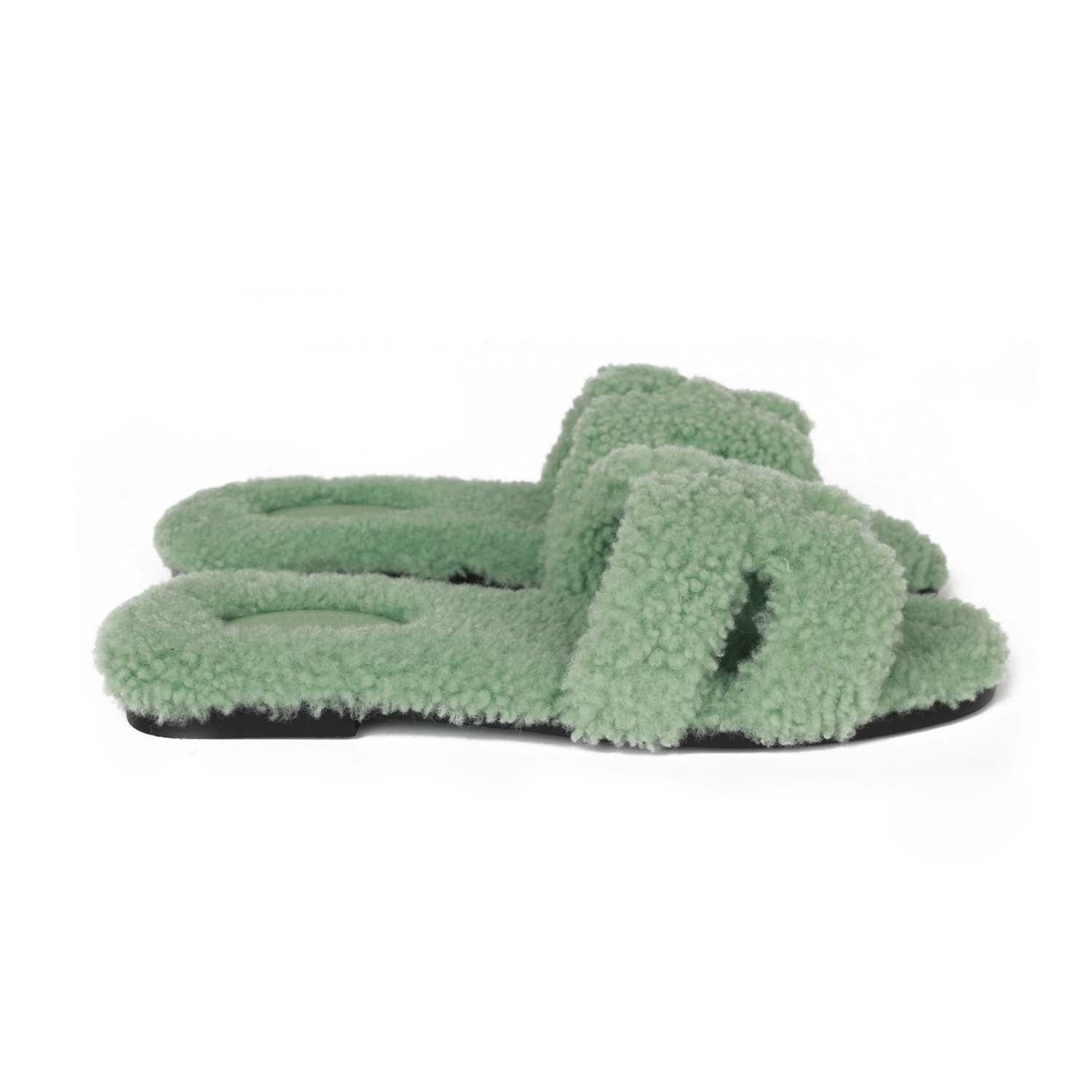 Hermes Oran Sandal Vert D'eau Shearling 38.5 EU
