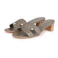 Hermes Oasis Sandals Gris Clair Ostrich 41 EU