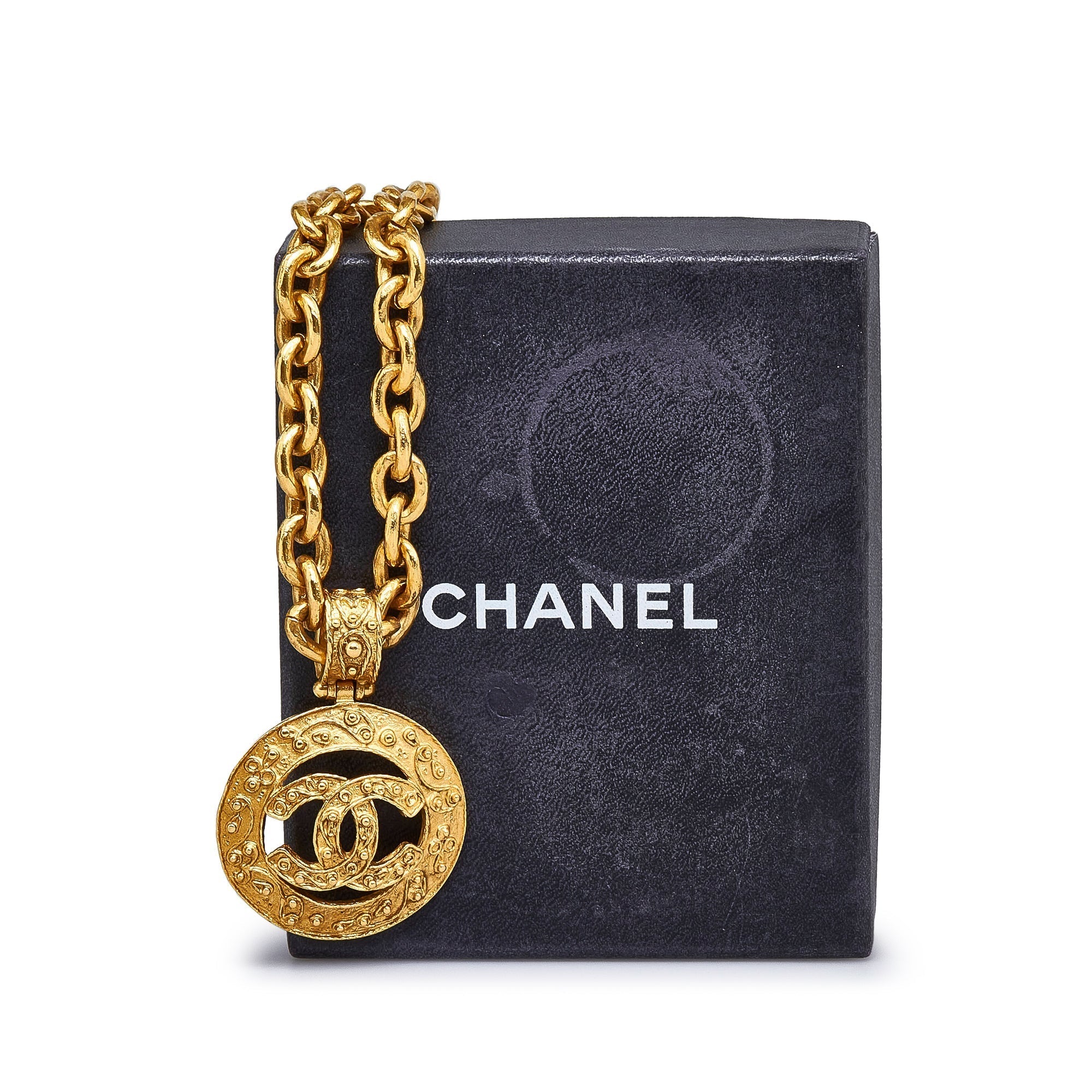 CHANEL CC Pendant Necklace Costume Necklace