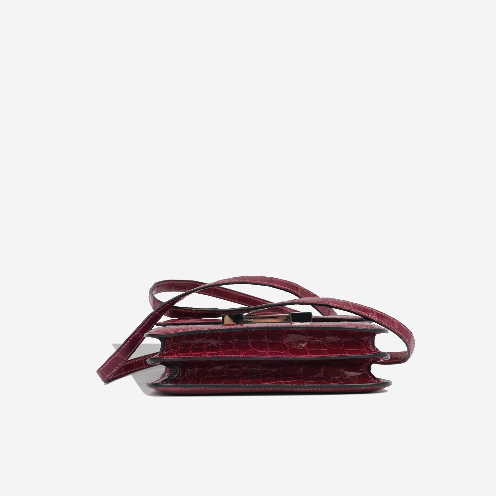 Hermès Constance 18 - Cassis Shiny Croc