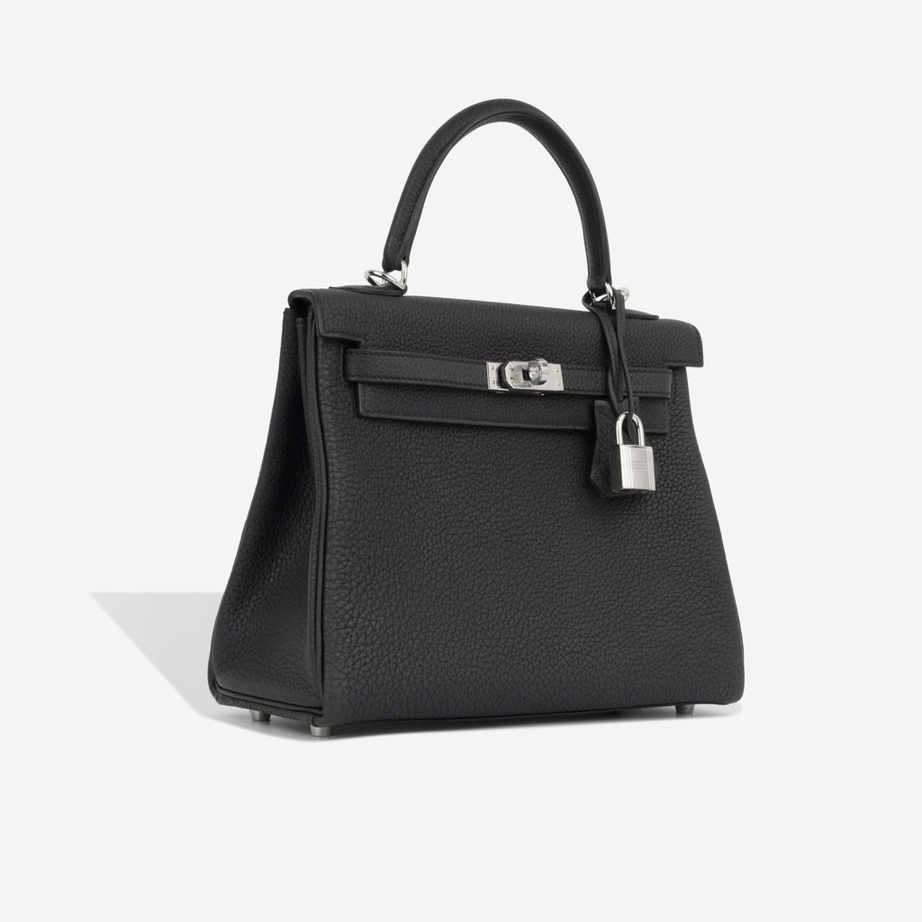 Hermès Kelly 25 - Black Togo - PHW (NWT)