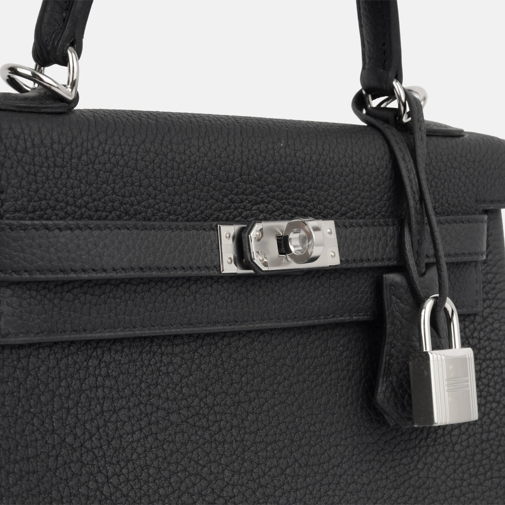 Hermès Kelly 25 - Black Togo - PHW (NWT)