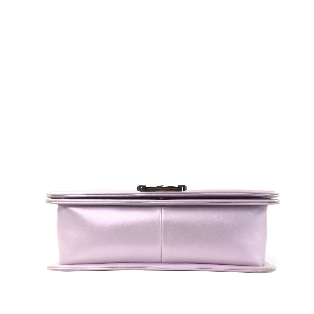 CHANEL Medium Metallic Chevron Quilted Lambskin Boy Flap Bag