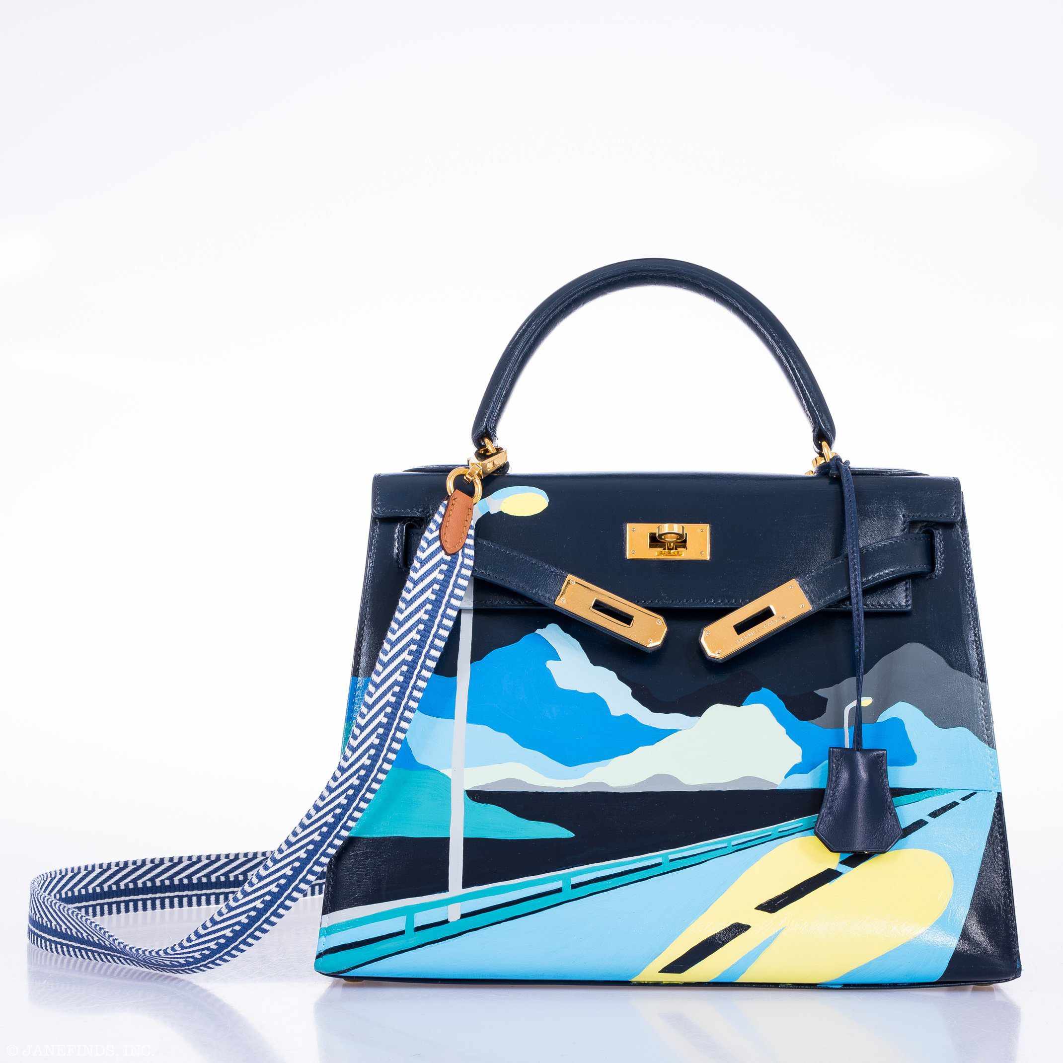 Hermès Kelly 28 Navy Box Gold Hardware “Endless Road”