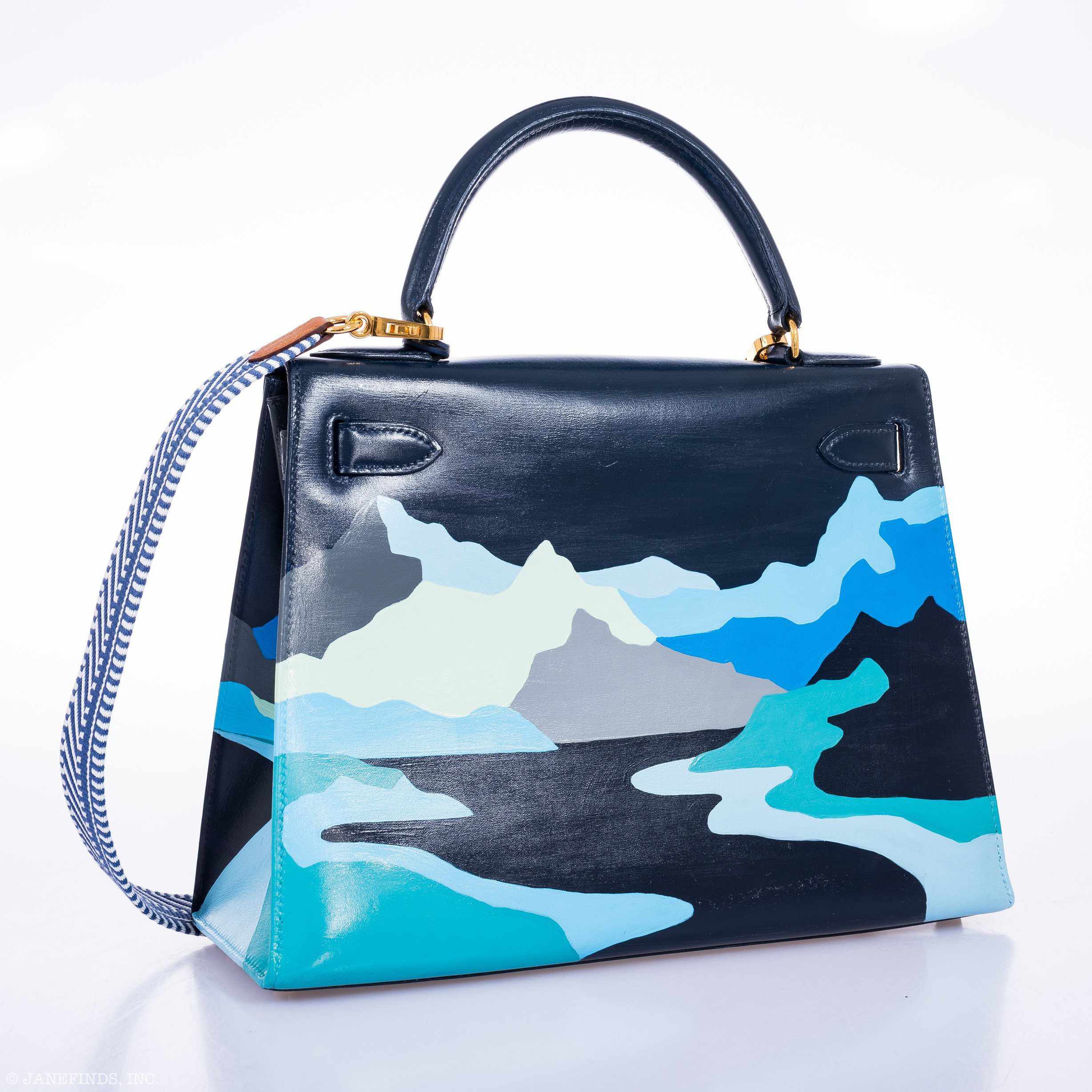 Hermès Kelly 28 Navy Box Gold Hardware “Endless Road”