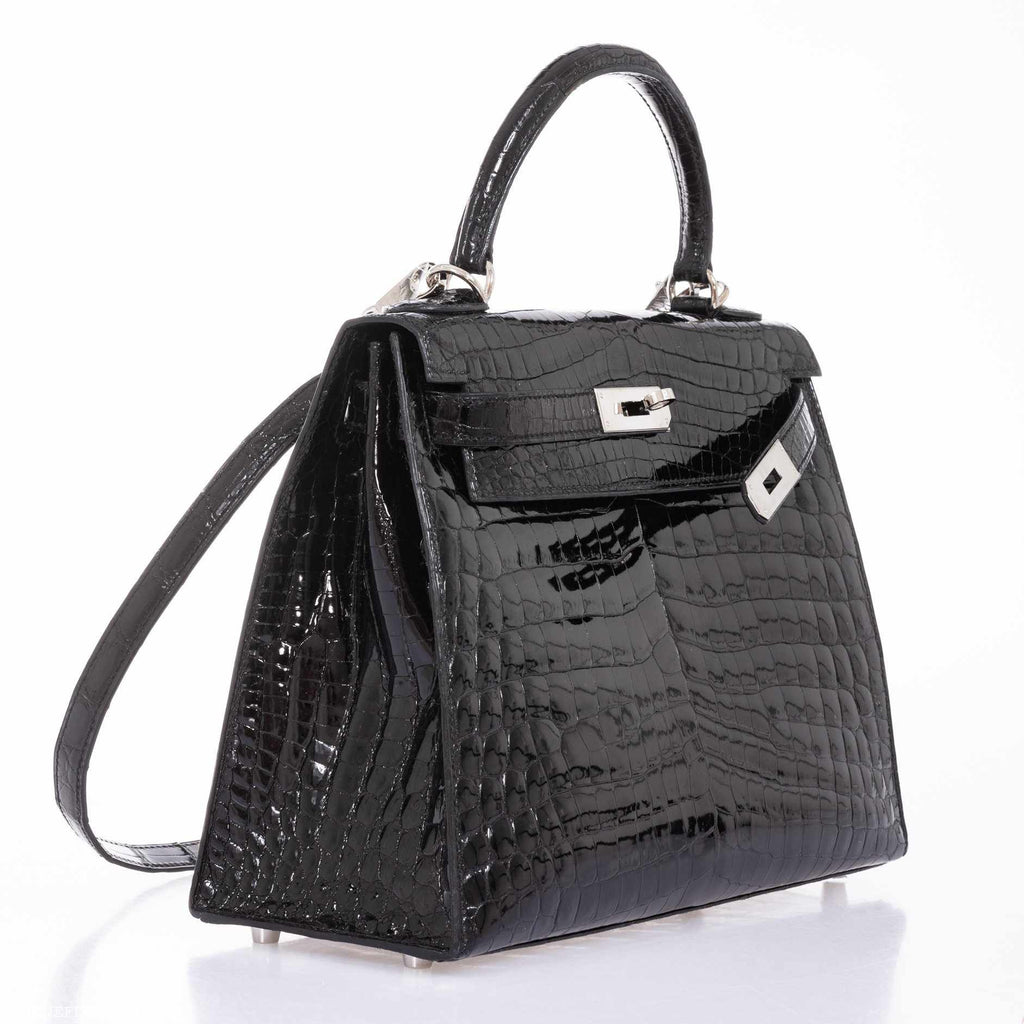 Hermès Kelly 28 Sellier Black Shiny Niloticus Crocodile Palladium Hardware