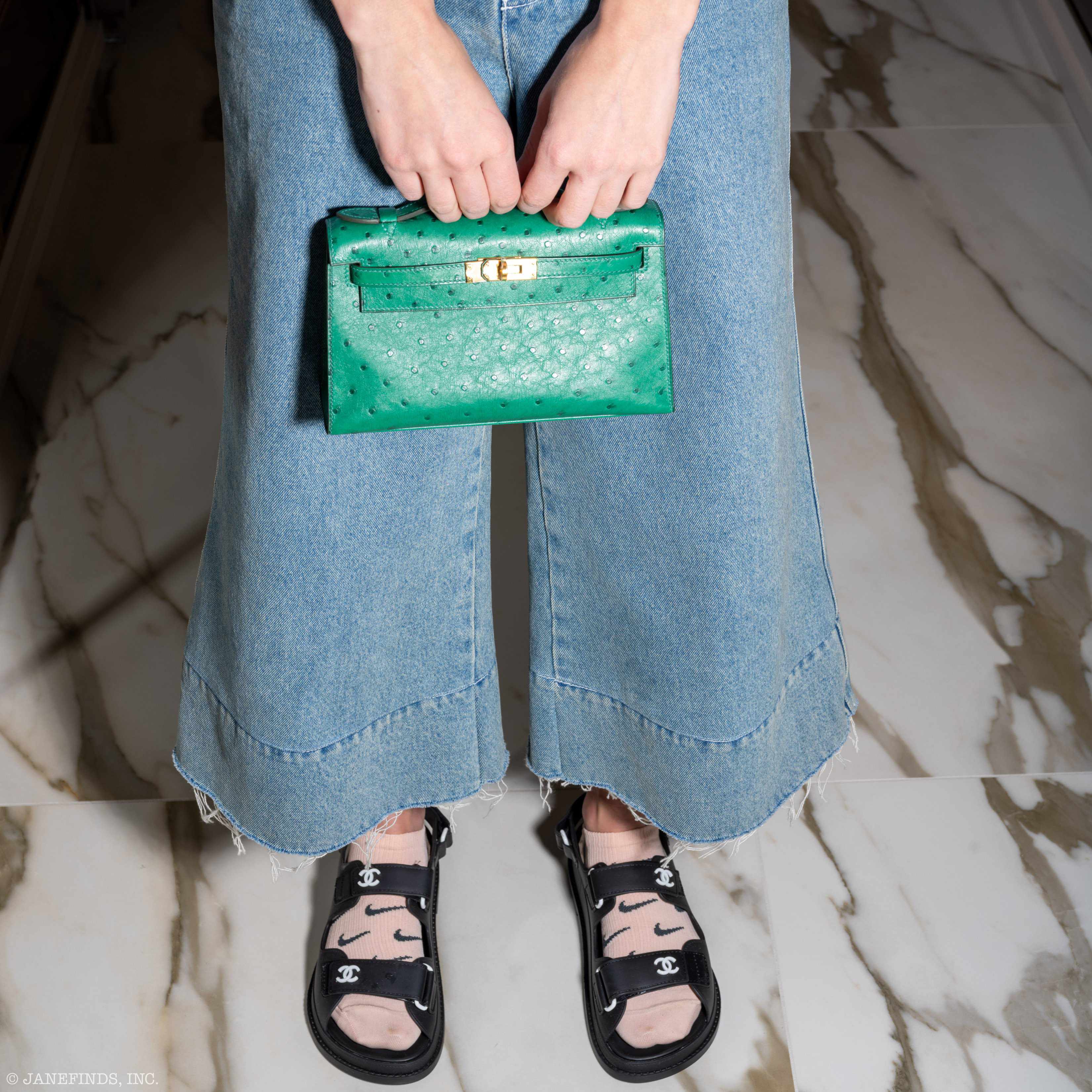 Hermès Kelly Pochette Vert Vertigo Ostrich Gold Hardware