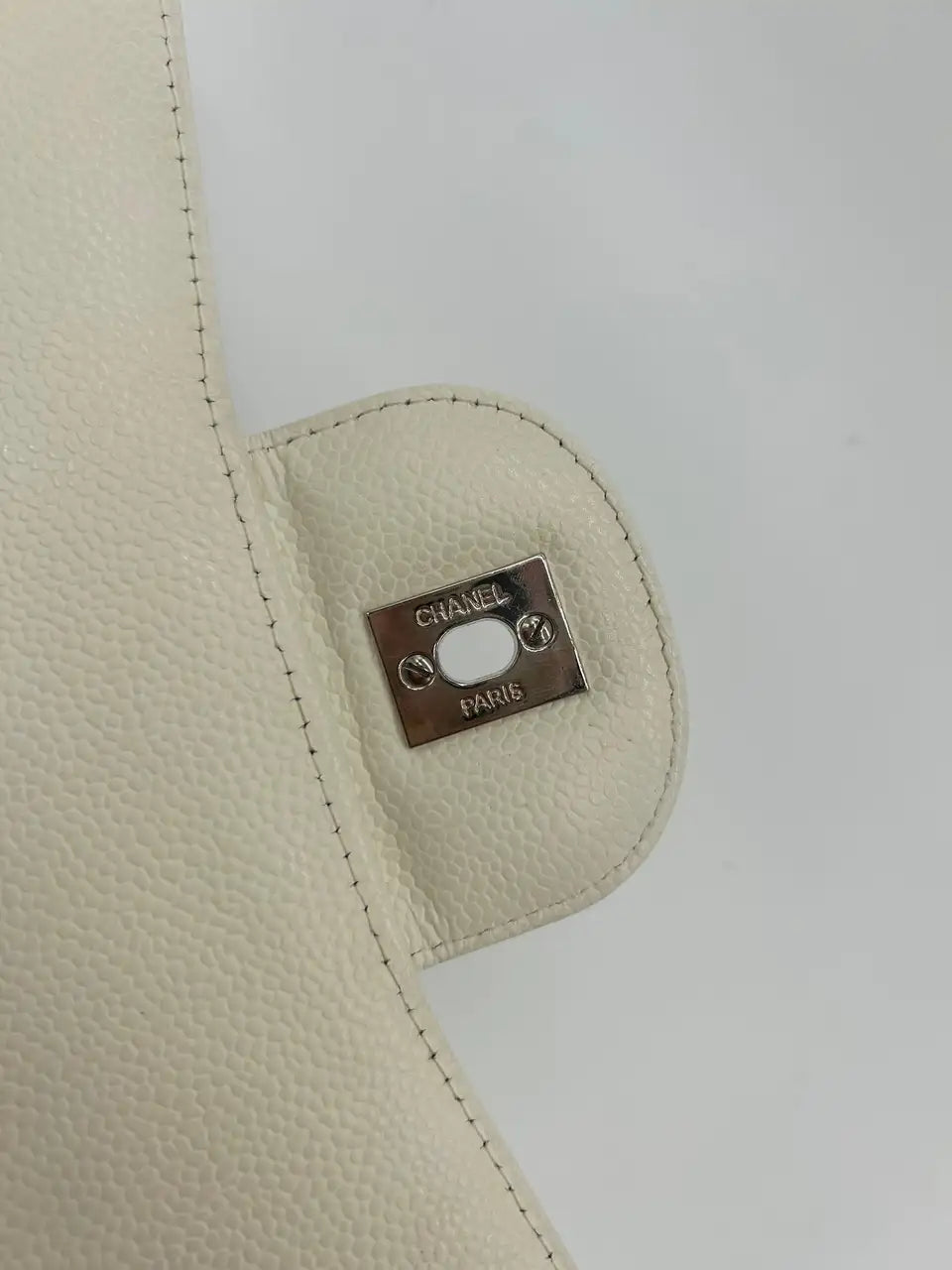 Chanel White Caviar Quilted Jumbo Single Flap Classic