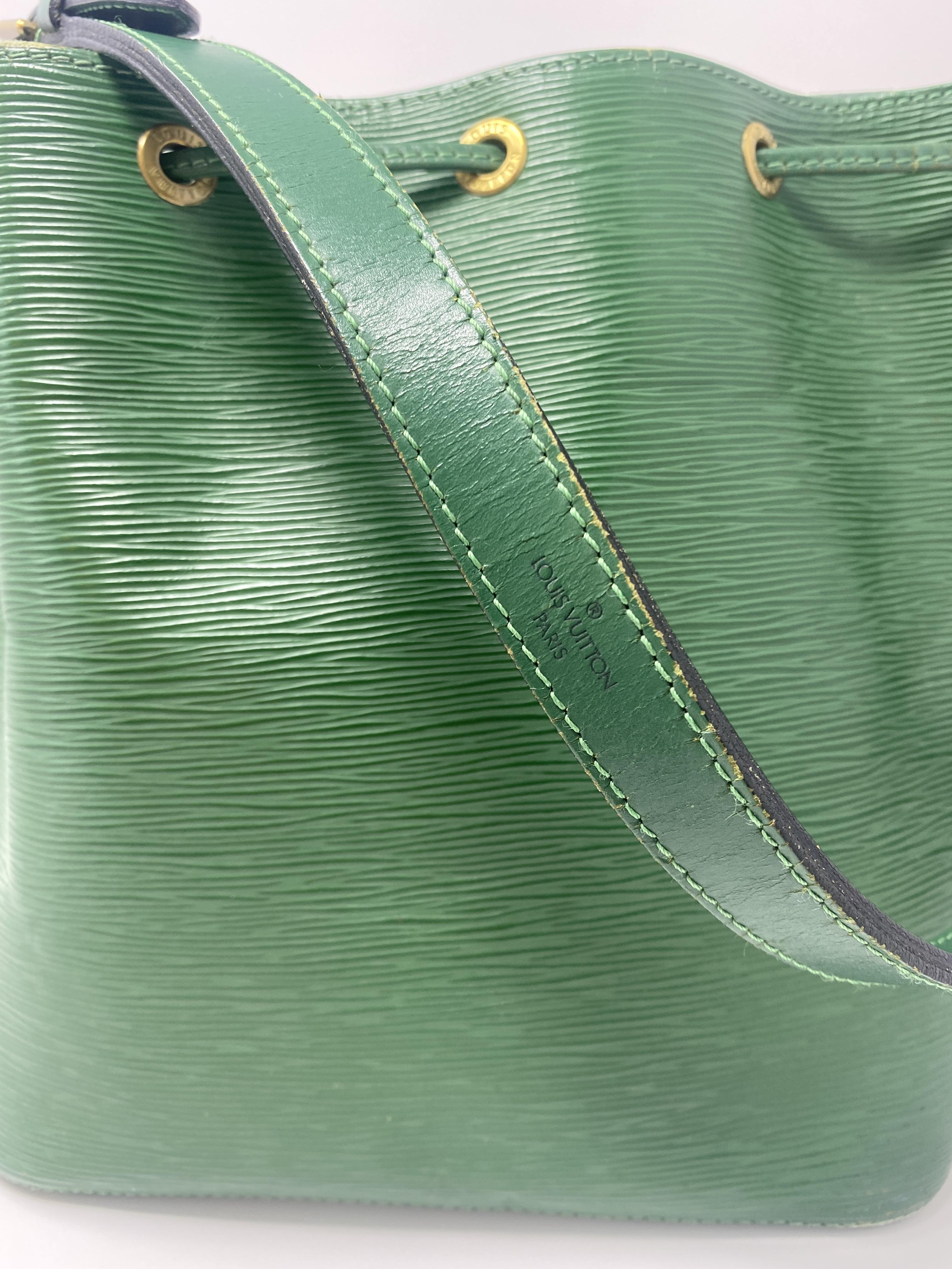 LOUIS VUITTON PETIT SAC NOÉ - VINTAGE IN BORNEO GREEN