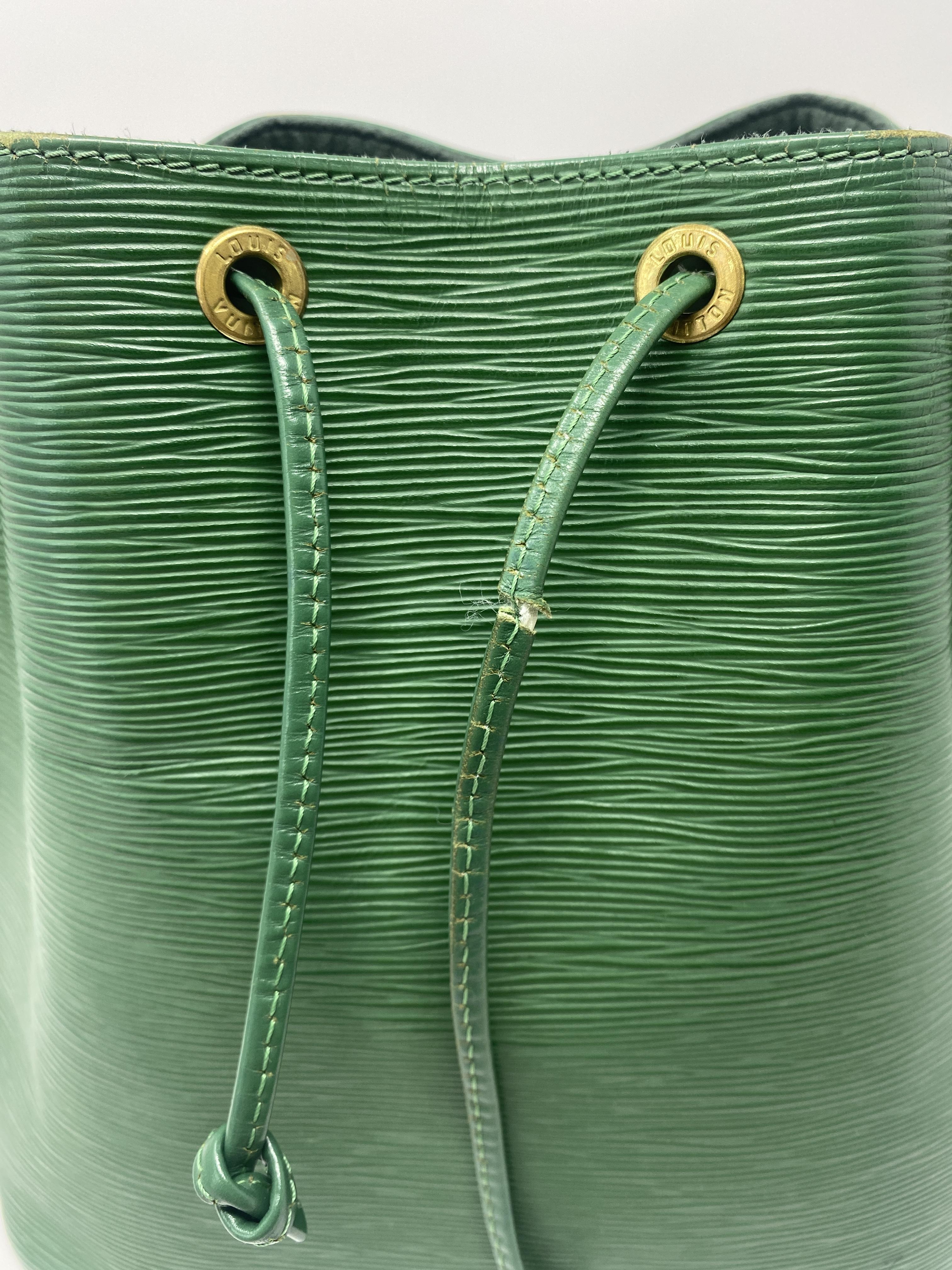 LOUIS VUITTON PETIT SAC NOÉ - VINTAGE IN BORNEO GREEN