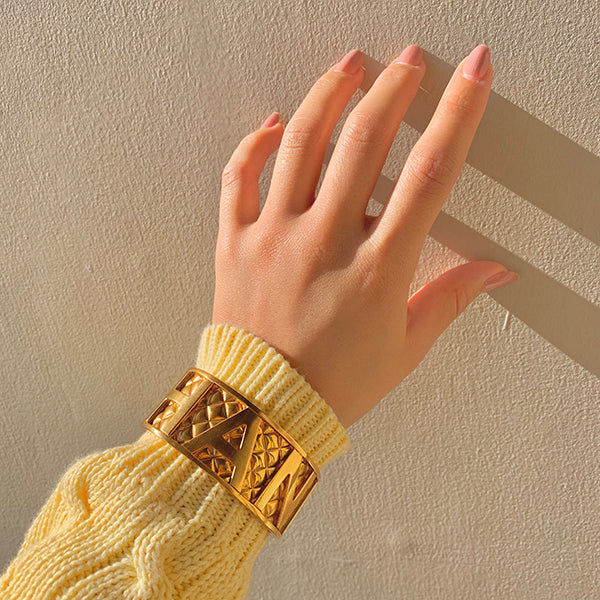 CHANEL 1997 Made Matelasse Stitch Logo Bangle