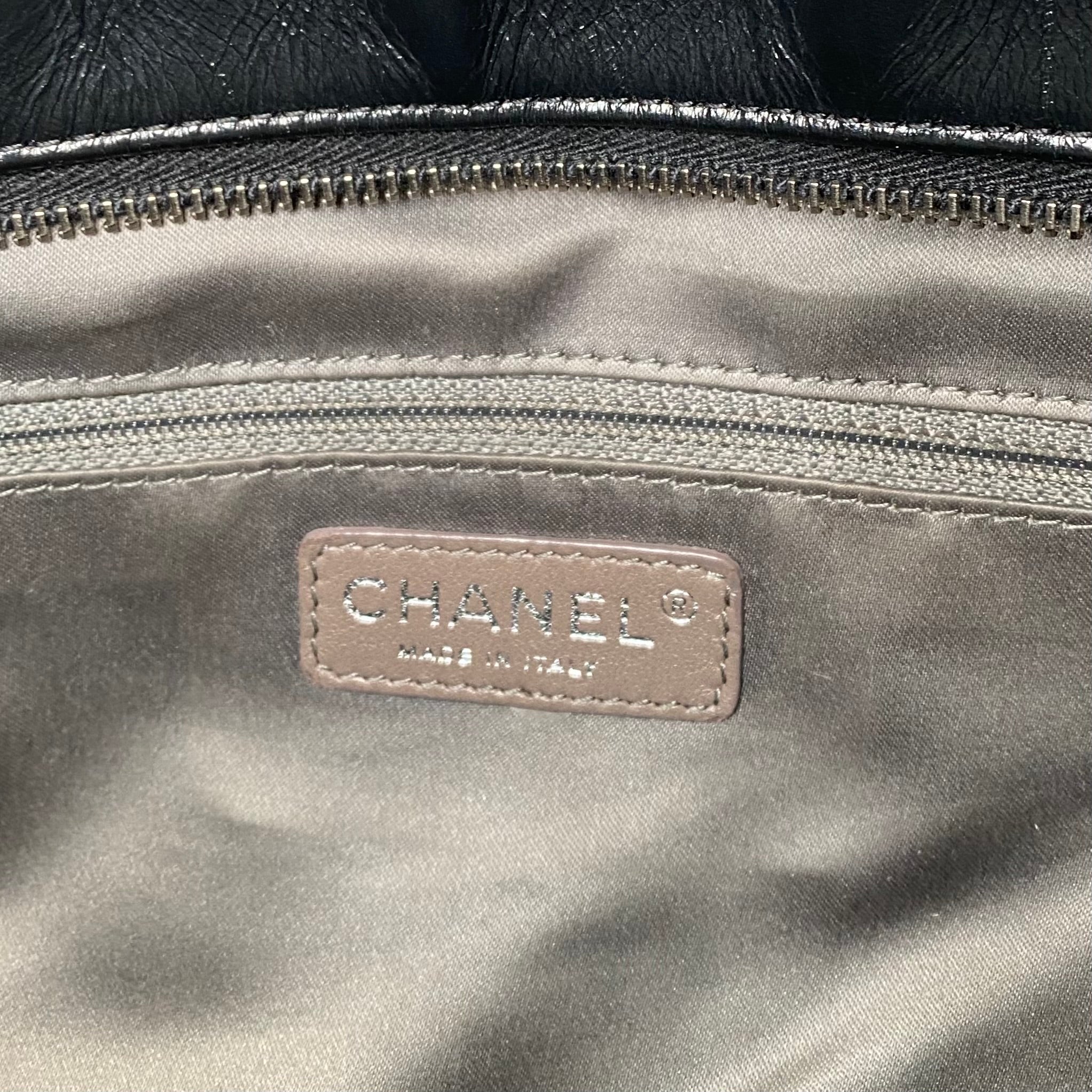 CHANEL Twisted Tote Glazed Calfskin Black